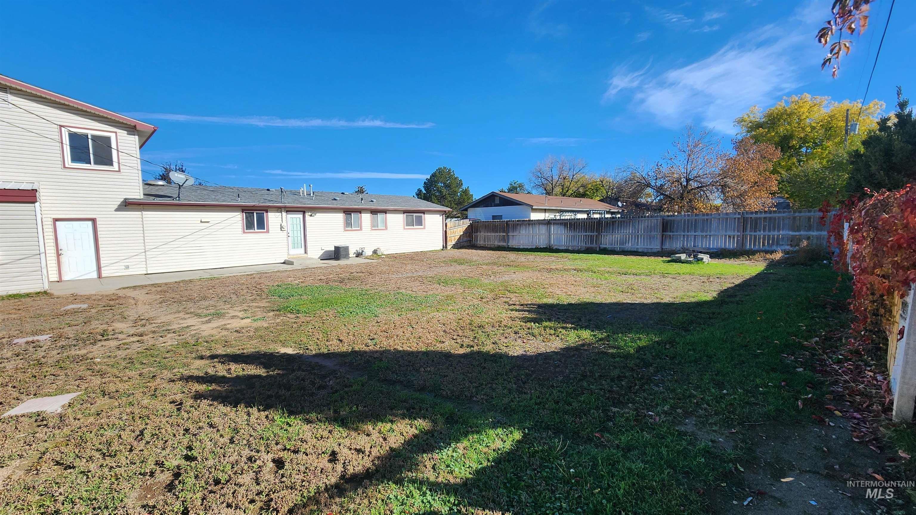 609 Parnell Drive, Buhl, Idaho 83316, 4 Bedrooms, 2 Bathrooms, Residential For Sale, Price $305,000, 98965702