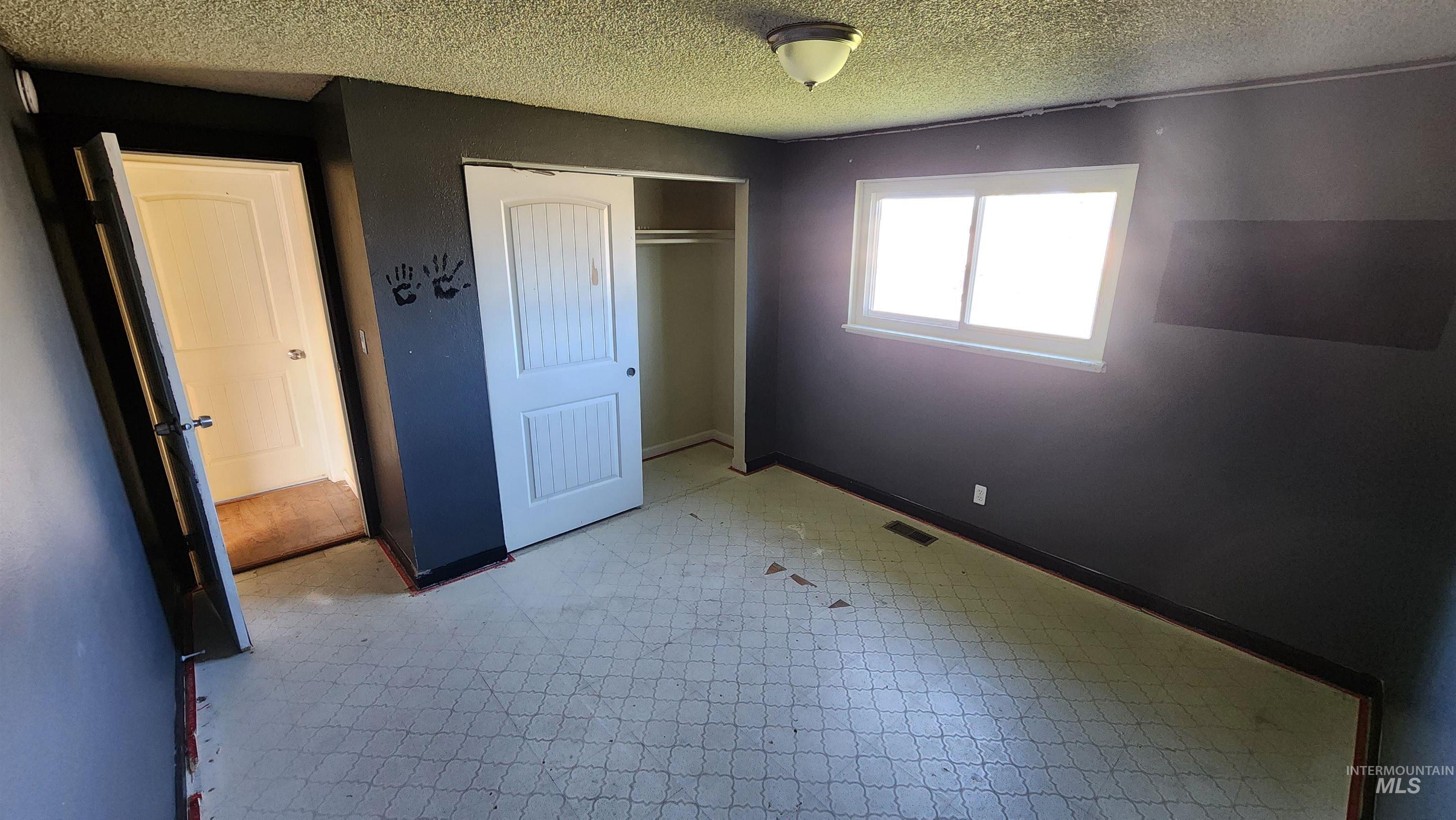 609 Parnell Drive, Buhl, Idaho 83316, 4 Bedrooms, 2 Bathrooms, Residential For Sale, Price $305,000, 98965702