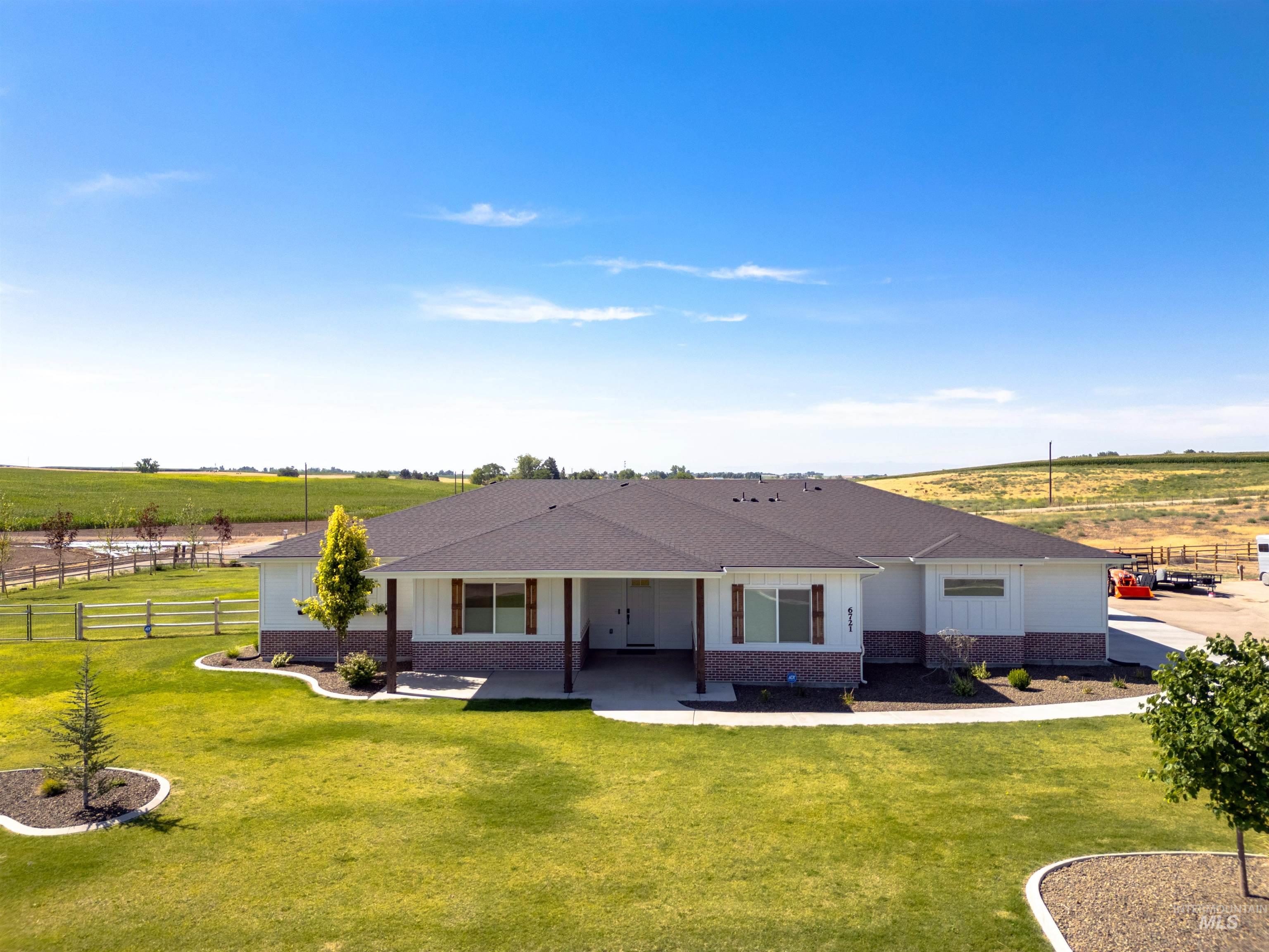 6721 El Paso Rd., Caldwell, Idaho 83607, 4 Bedrooms, 2 Bathrooms, Residential For Sale, Price $999,000, 98965709