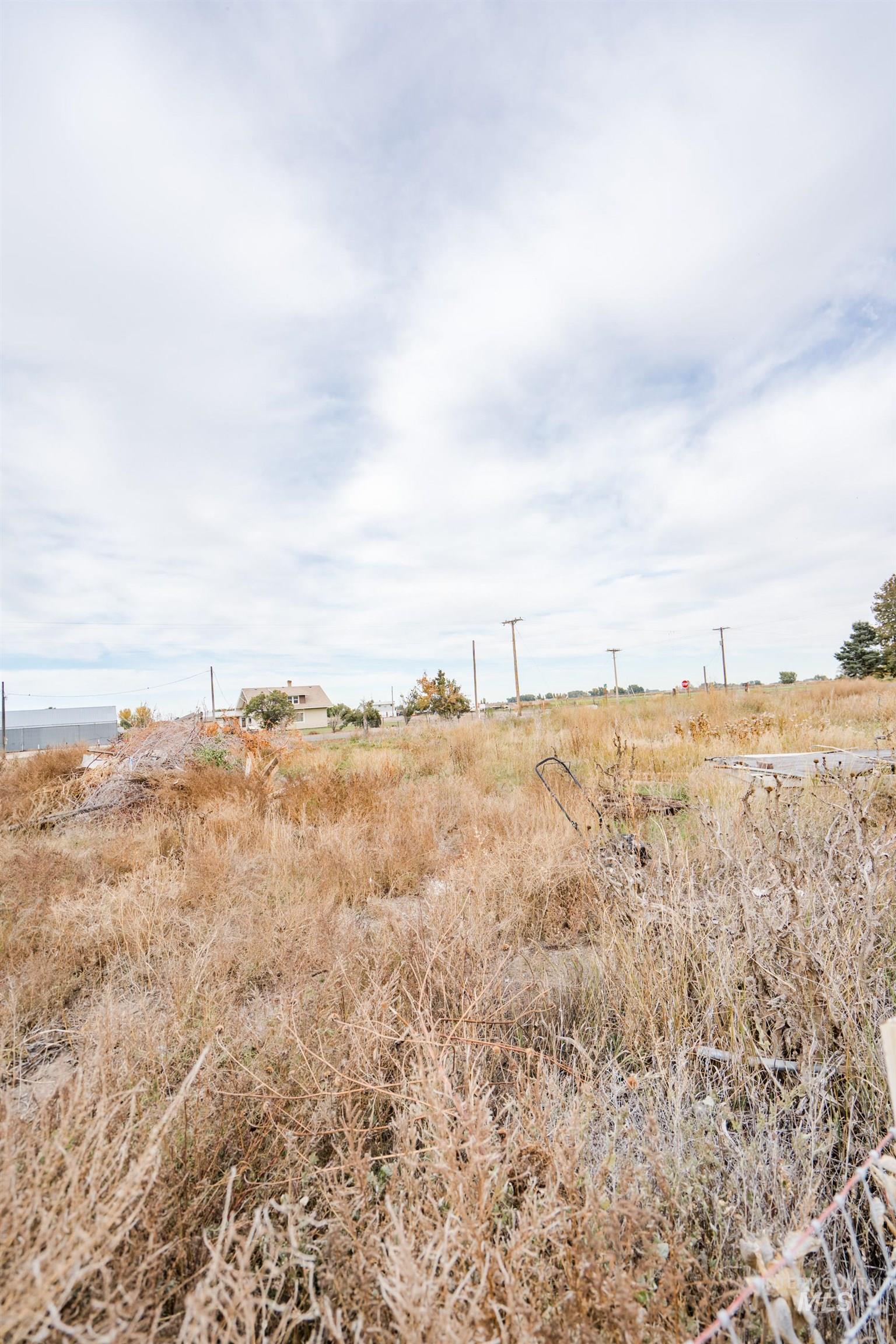 203 S Meridian Rd, Rupert, Idaho 83350, 3 Bedrooms, 1.5 Bathrooms, Residential For Sale, Price $345,000, 98965713