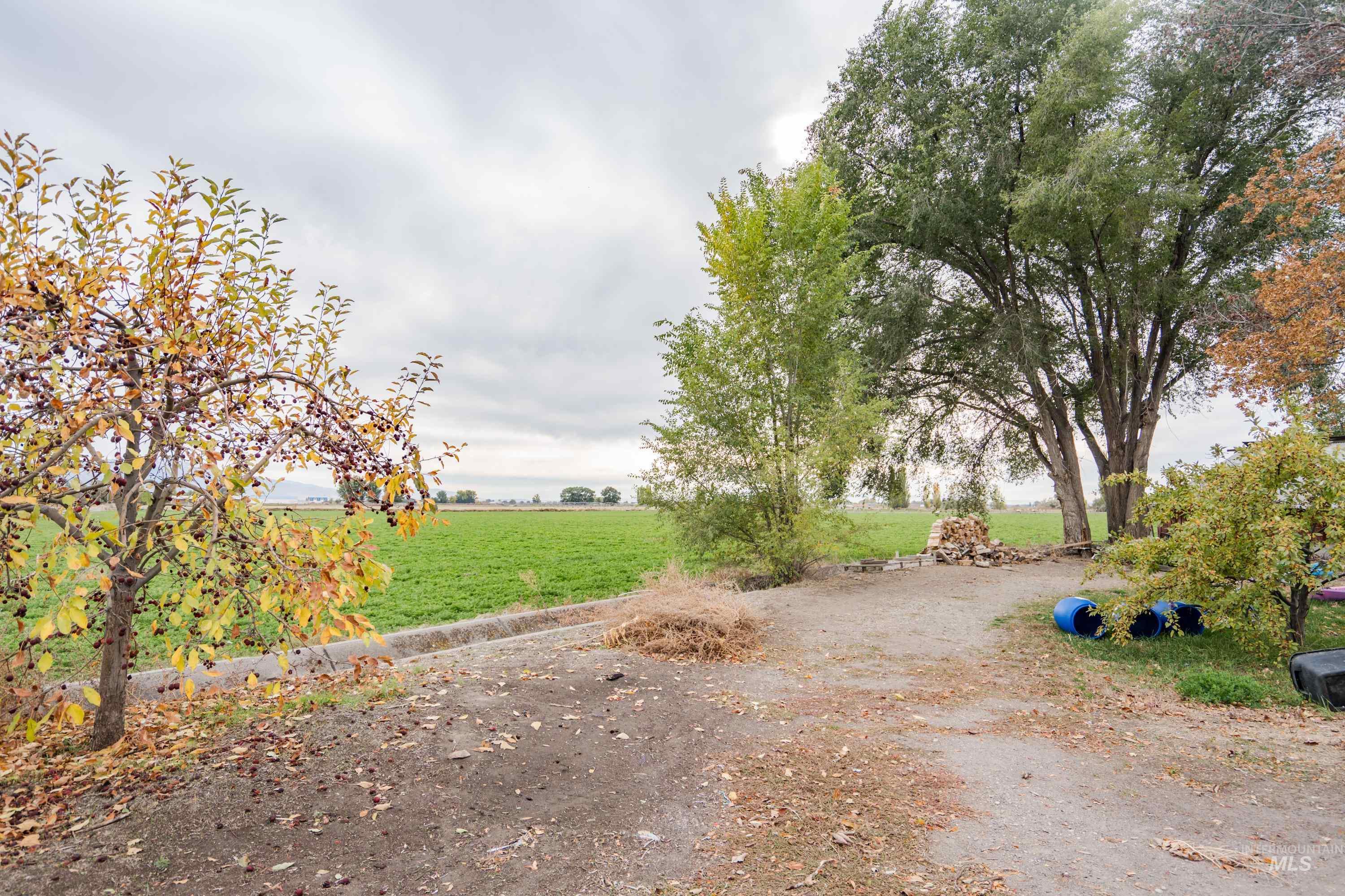 203 S Meridian Rd, Rupert, Idaho 83350, 3 Bedrooms, 1.5 Bathrooms, Residential For Sale, Price $345,000, 98965713