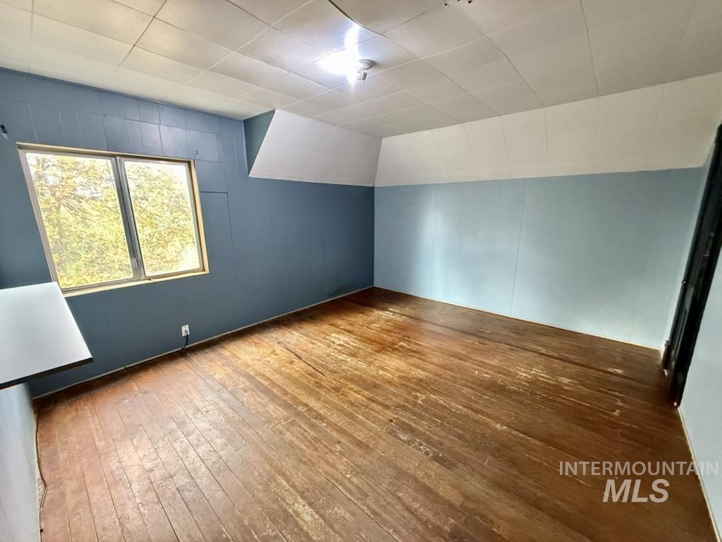 2229 Evergreen Rd, Nezperce, Idaho 83543, 5 Bedrooms, 1 Bathroom, Residential For Sale, Price $498,000, 98965718