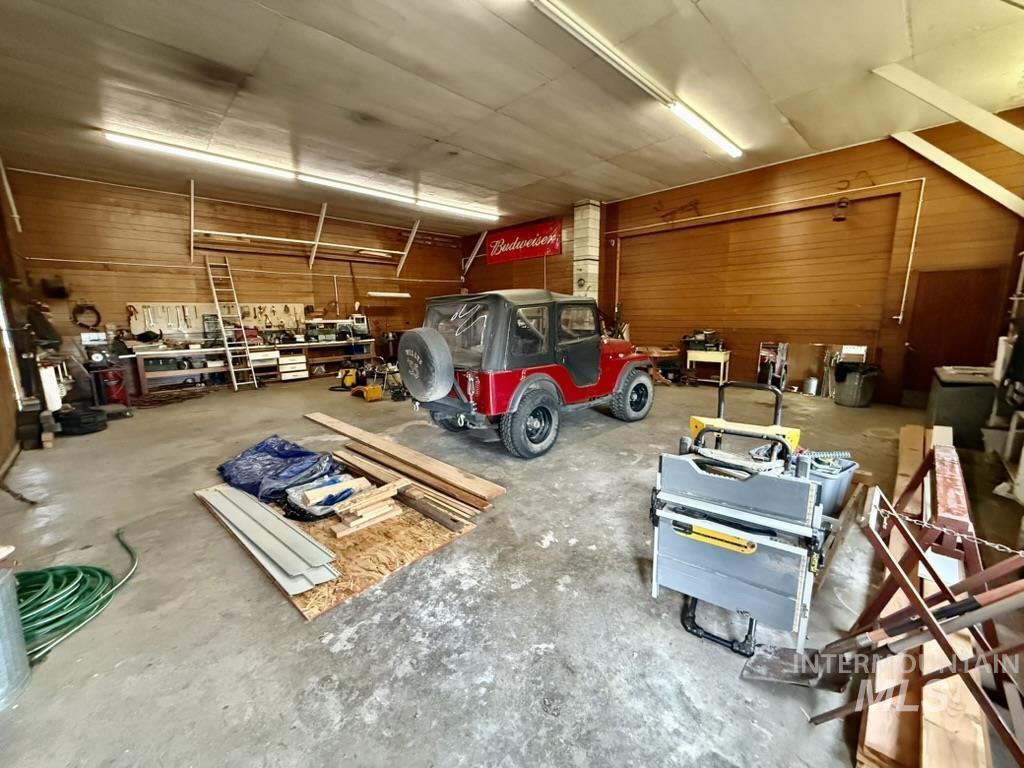 Garage side of HUGE shop
