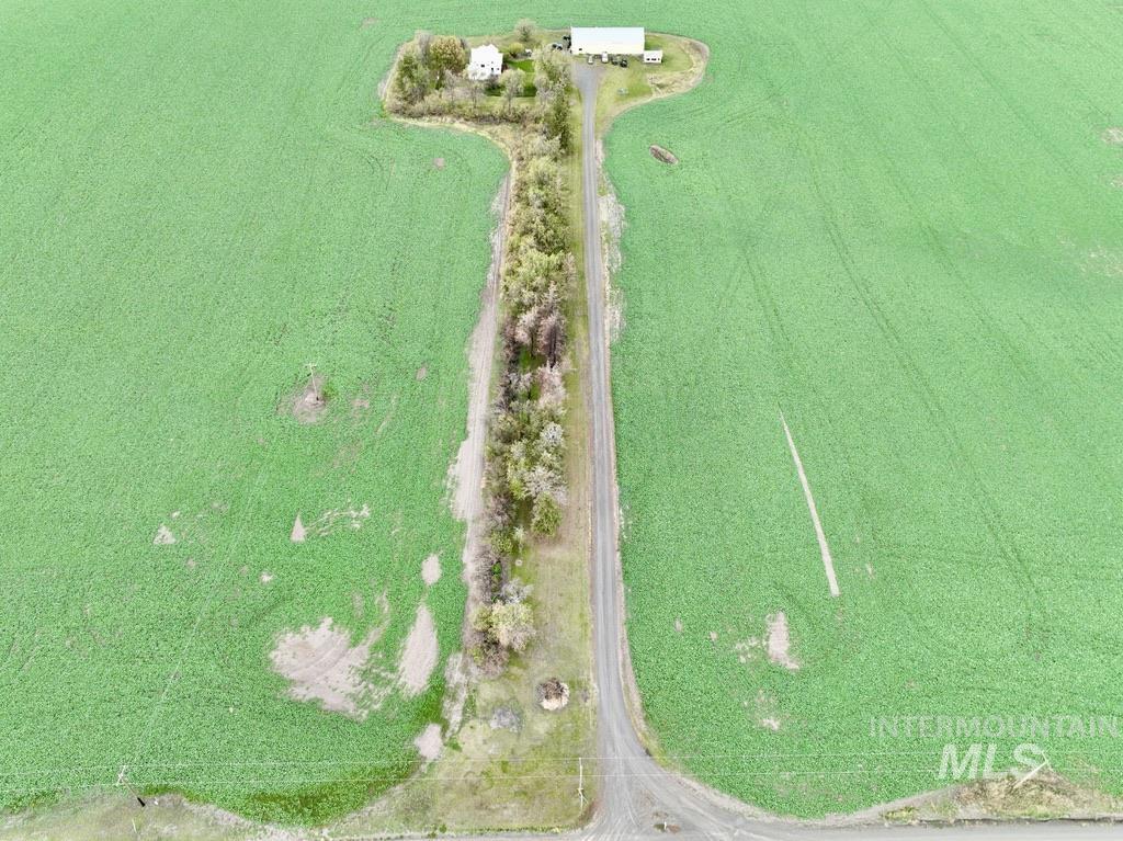 Aerial view of property and surrounding area