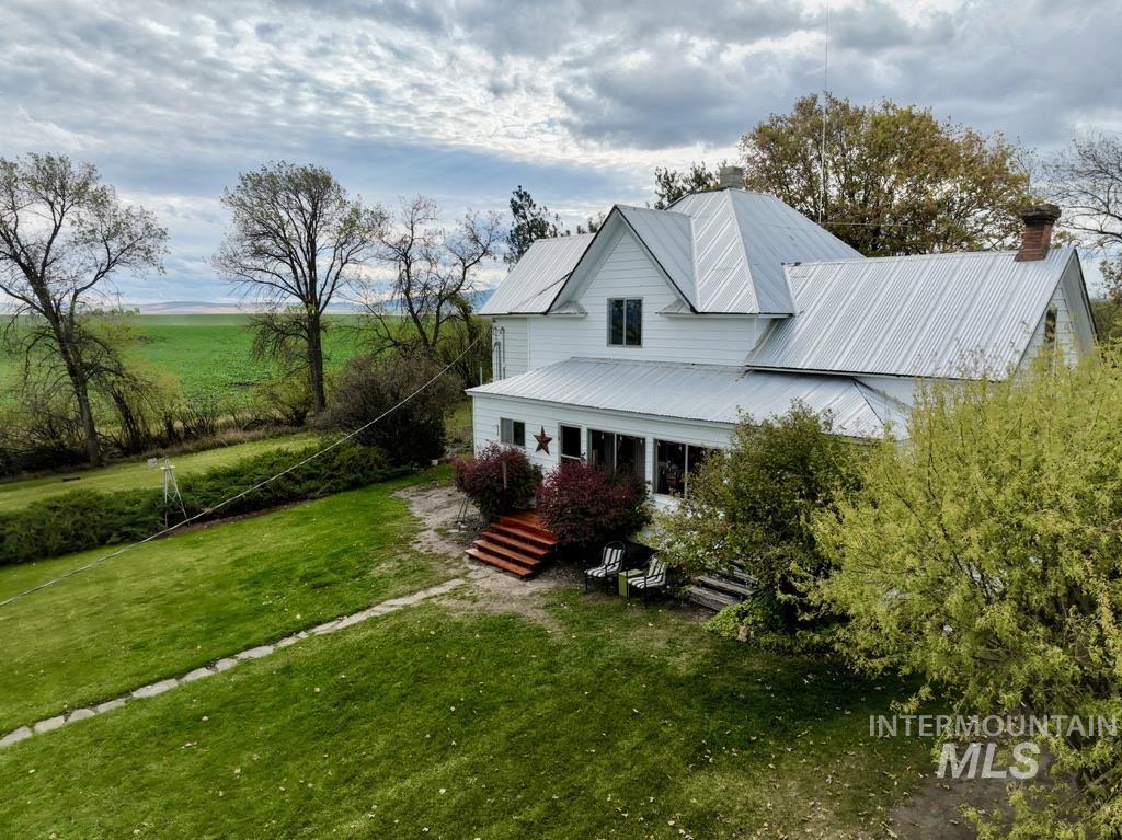 2229 Evergreen Rd, Nezperce, Idaho 83543, 5 Bedrooms, 1 Bathroom, Residential For Sale, Price $498,000, 98965718
