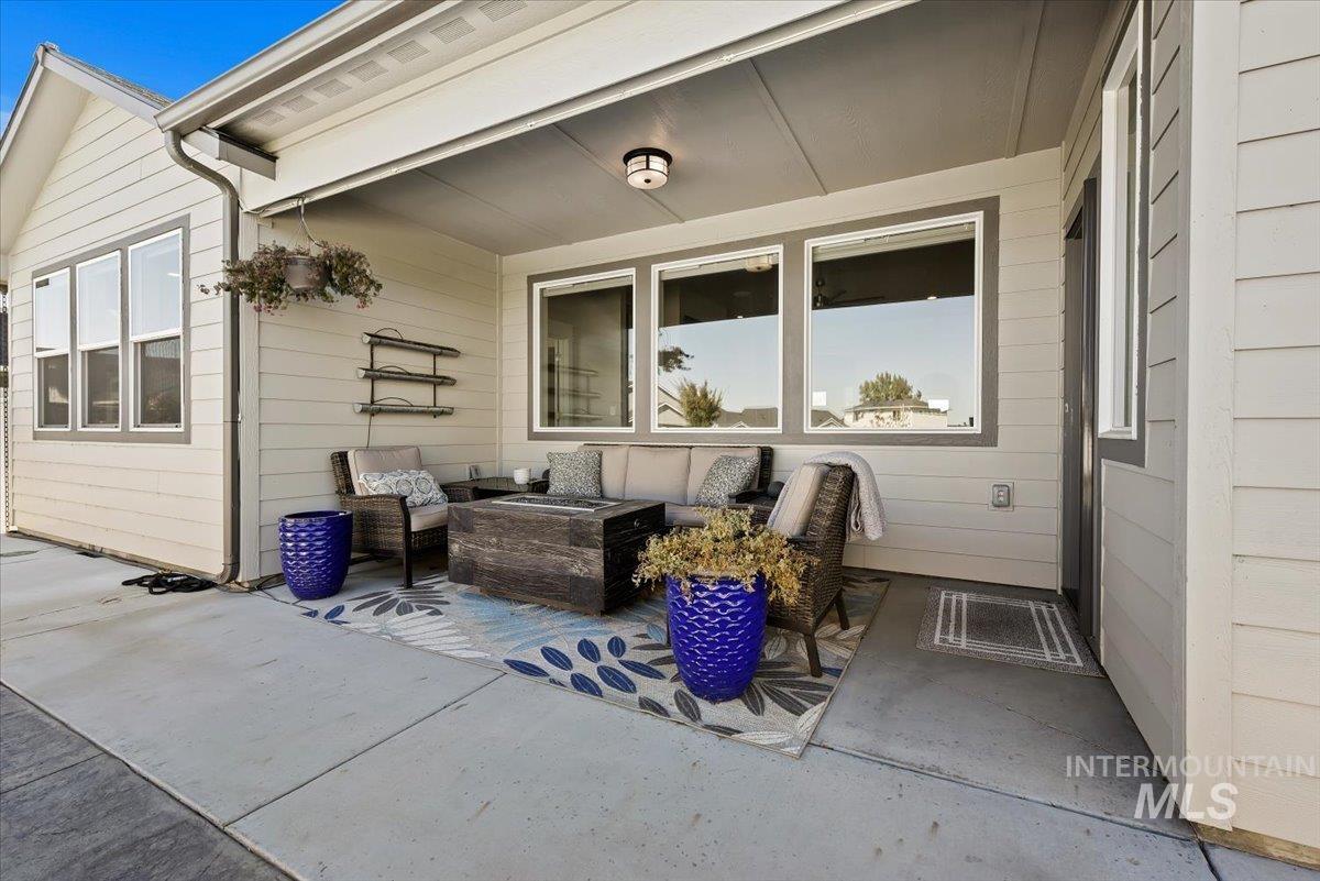 4398 E Wagon Rd, Nampa, Idaho 83687, 4 Bedrooms, 2.5 Bathrooms, Residential For Sale, Price $569,000, 98965722