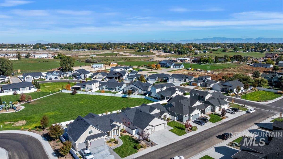 4398 E Wagon Rd, Nampa, Idaho 83687, 4 Bedrooms, 2.5 Bathrooms, Residential For Sale, Price $569,000, 98965722