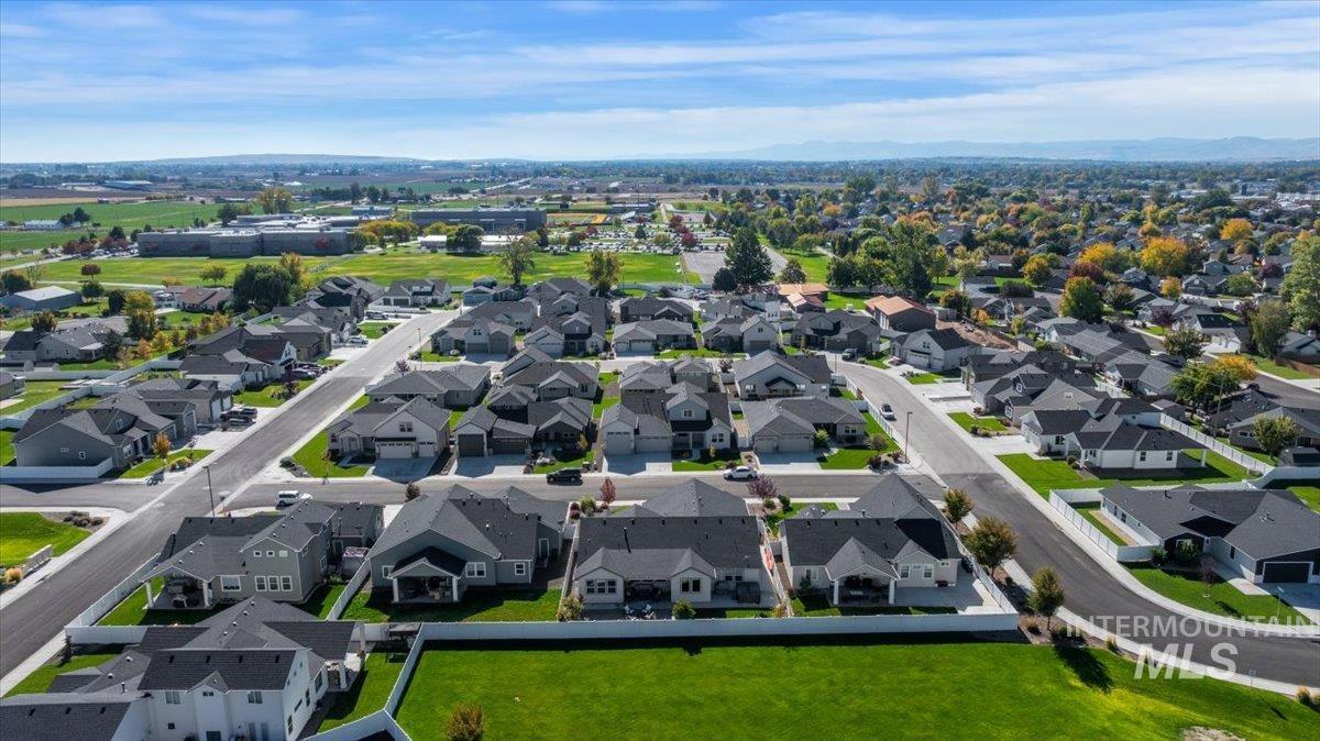 4398 E Wagon Rd, Nampa, Idaho 83687, 4 Bedrooms, 2.5 Bathrooms, Residential For Sale, Price $569,000, 98965722