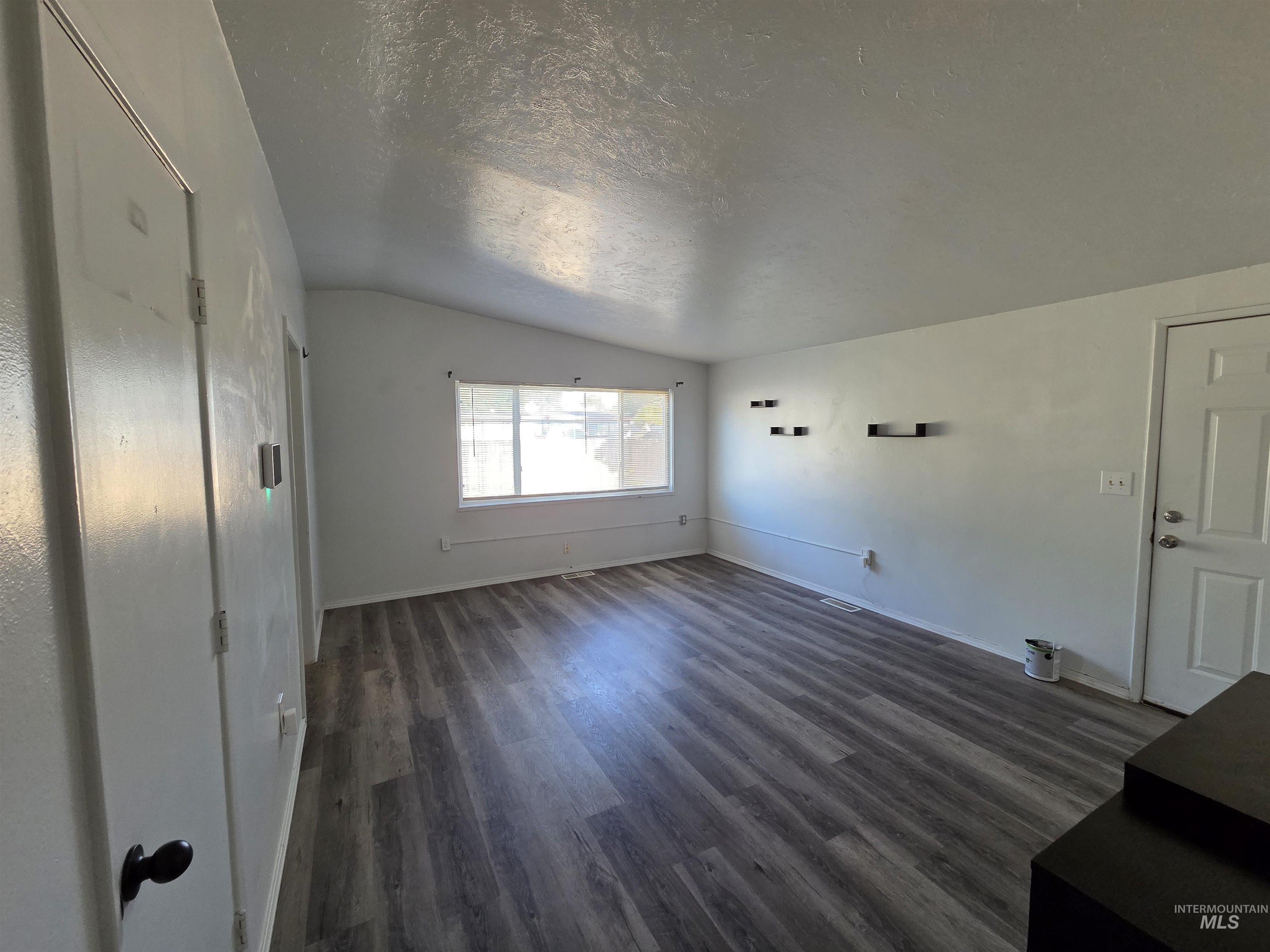 508 W 2nd North, Mountain Home, Idaho 83647, 3 Bedrooms, 1 Bathroom, Residential For Sale, Price $265,000, 98965725