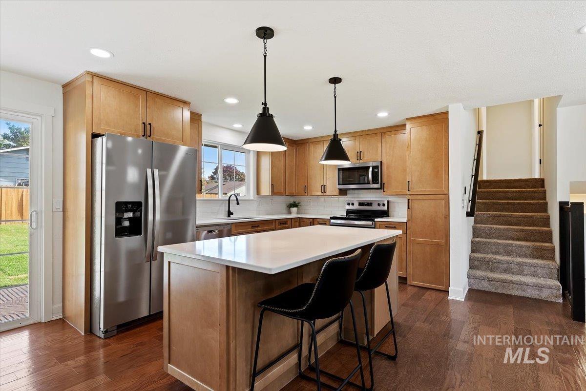 7092 W Chilacot, Boise, Idaho 83709, 4 Bedrooms, 2.5 Bathrooms, Residential For Sale, Price $535,000, 98965736