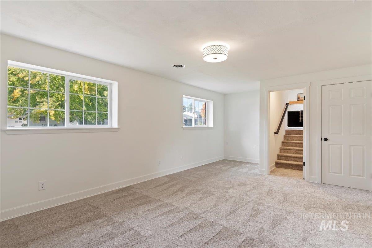 7092 W Chilacot, Boise, Idaho 83709, 4 Bedrooms, 2.5 Bathrooms, Residential For Sale, Price $535,000, 98965736