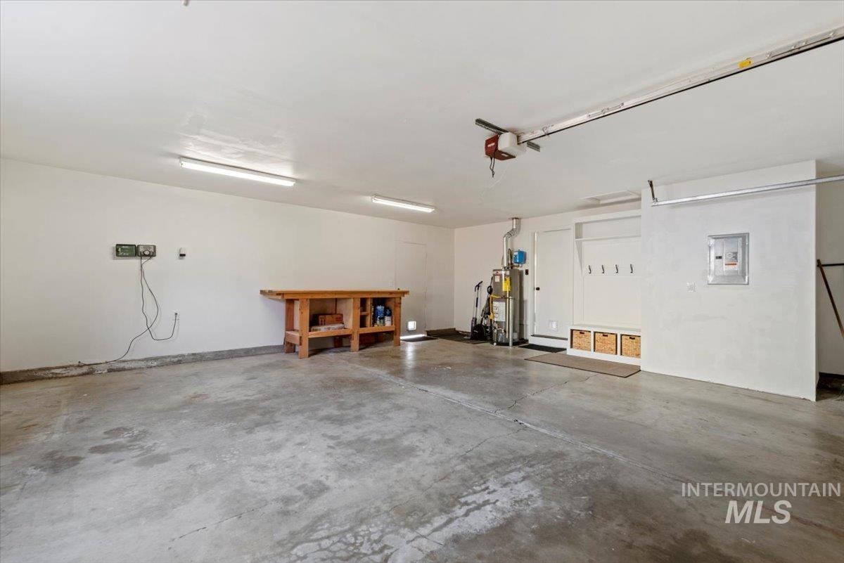 7092 W Chilacot, Boise, Idaho 83709, 4 Bedrooms, 2.5 Bathrooms, Residential For Sale, Price $535,000, 98965736