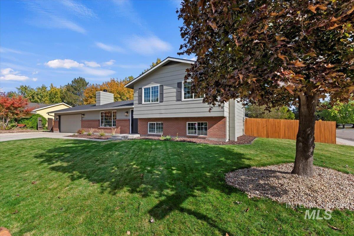 7092 W Chilacot, Boise, Idaho 83709, 4 Bedrooms, 2.5 Bathrooms, Residential For Sale, Price $535,000, 98965736