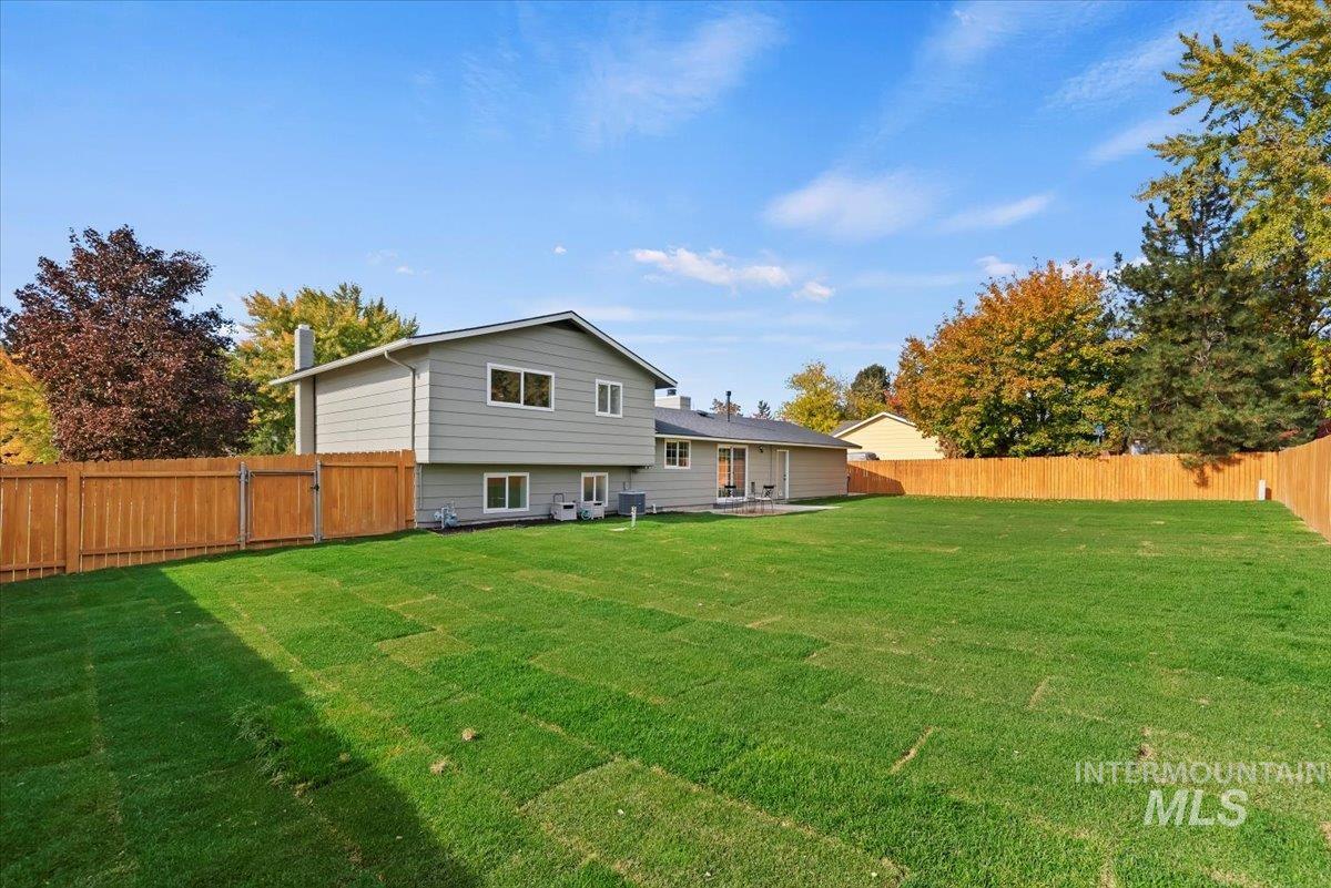 7092 W Chilacot, Boise, Idaho 83709, 4 Bedrooms, 2.5 Bathrooms, Residential For Sale, Price $535,000, 98965736