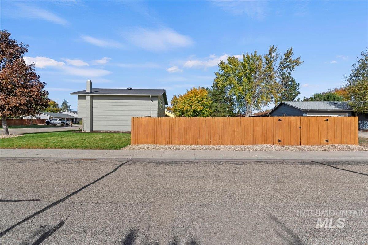 7092 W Chilacot, Boise, Idaho 83709, 4 Bedrooms, 2.5 Bathrooms, Residential For Sale, Price $535,000, 98965736