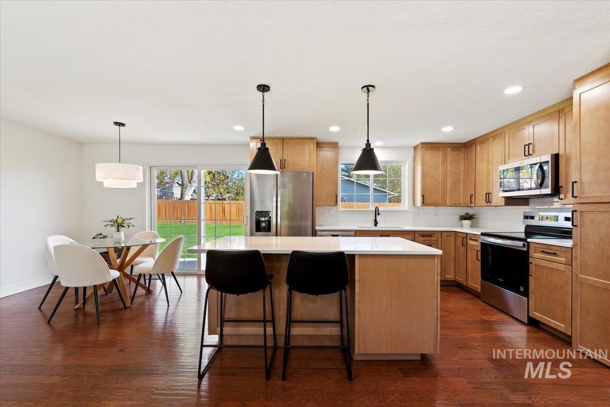 7092 W Chilacot, Boise, Idaho 83709, 4 Bedrooms, 2.5 Bathrooms, Residential For Sale, Price $535,000, 98965736