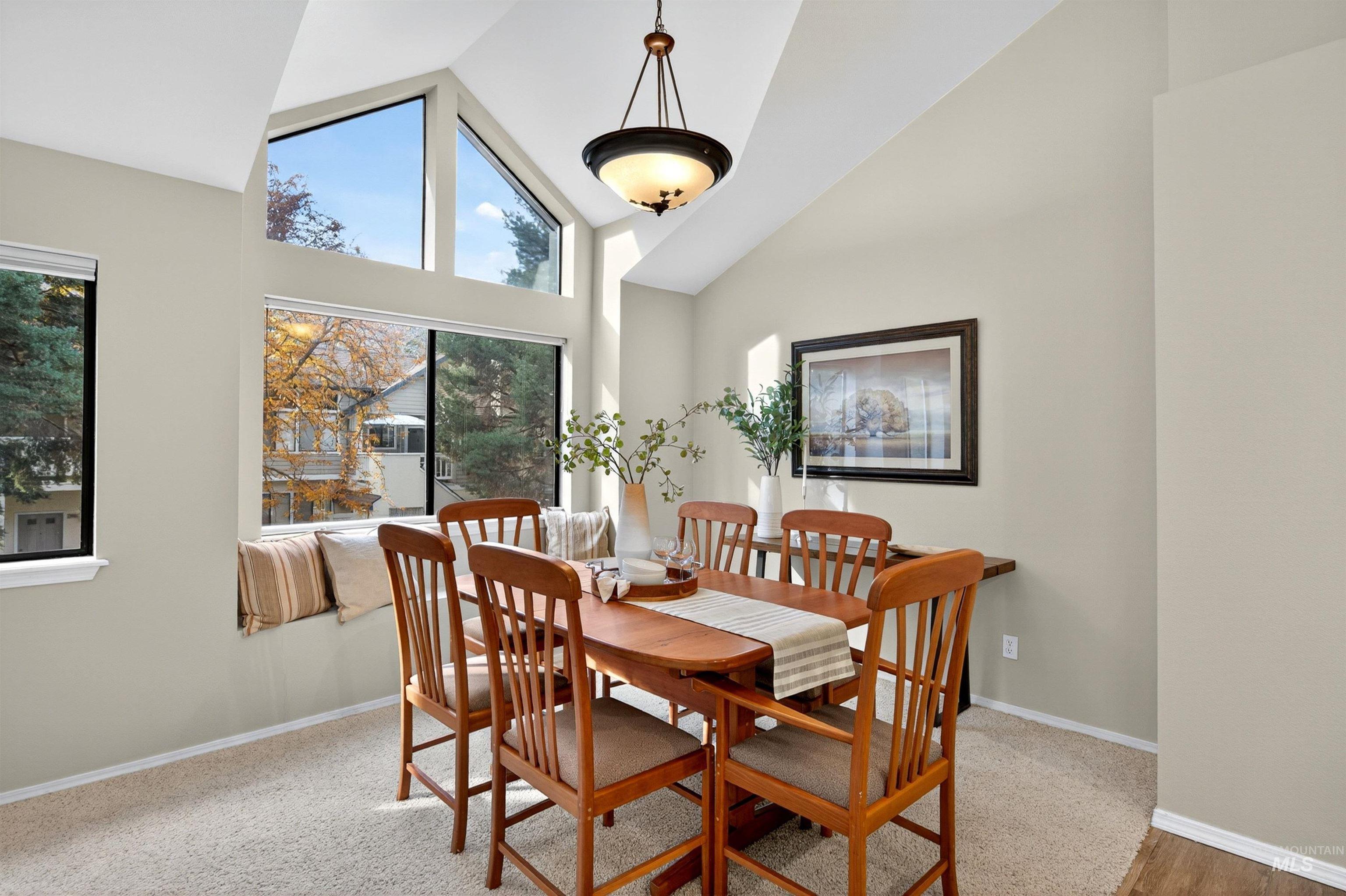 978 E Riverpark Lane, Boise, Idaho 83706, 2 Bedrooms, 2 Bathrooms, Residential For Sale, Price $410,000, 98965756