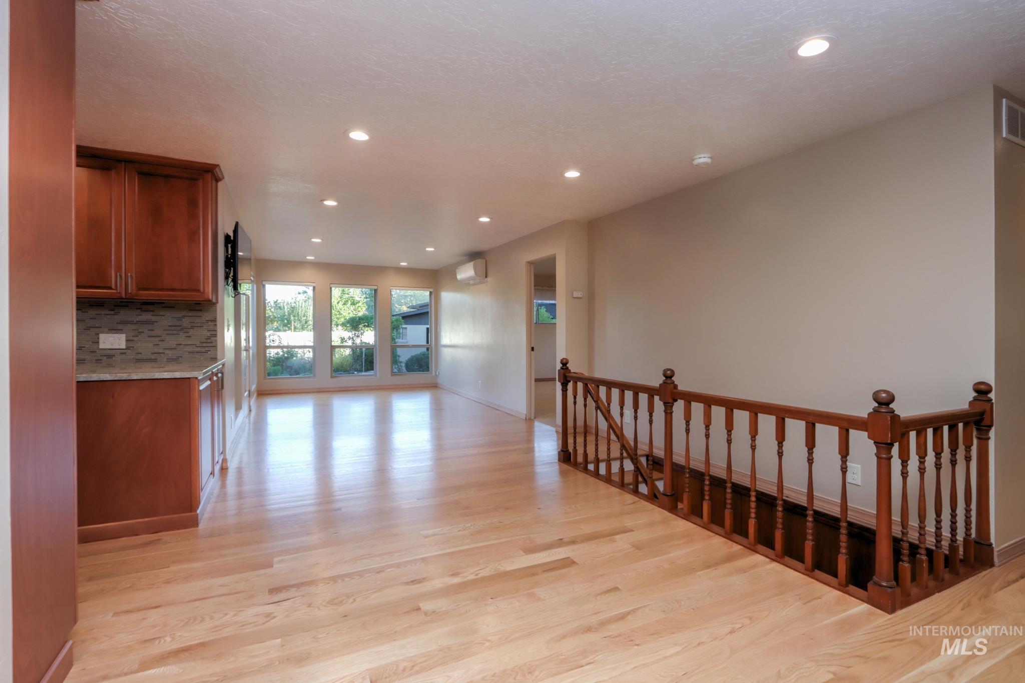 2106 N Cribbens Street, Boise, Idaho 83713, 4 Bedrooms, 3.5 Bathrooms, Residential For Sale, Price $899,000, 98965764