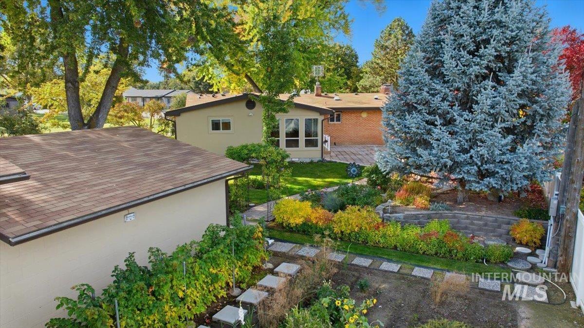 2106 N Cribbens Street, Boise, Idaho 83713, 4 Bedrooms, 3.5 Bathrooms, Residential For Sale, Price $899,000, 98965764