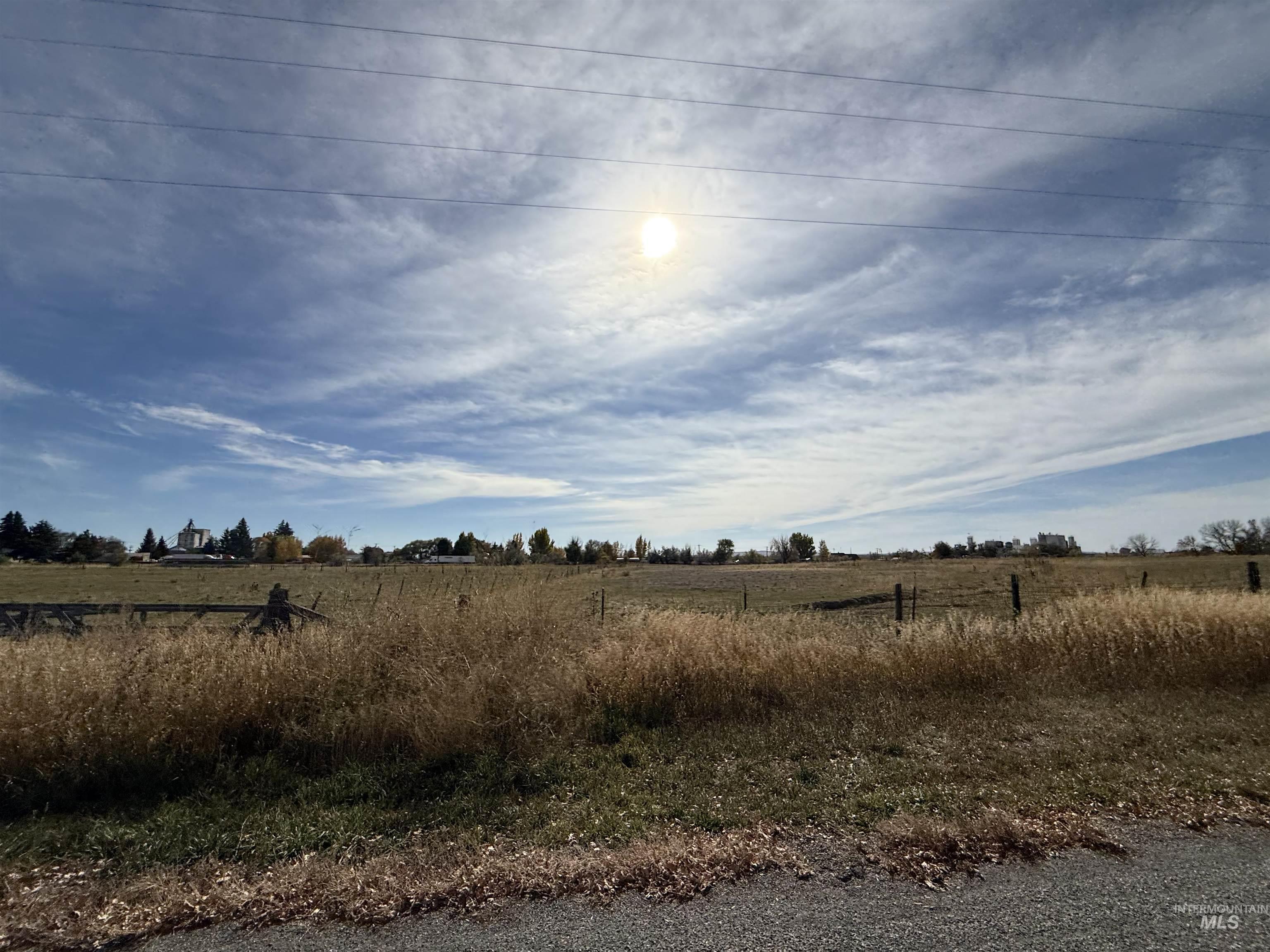 View of local wilderness with rural landscape