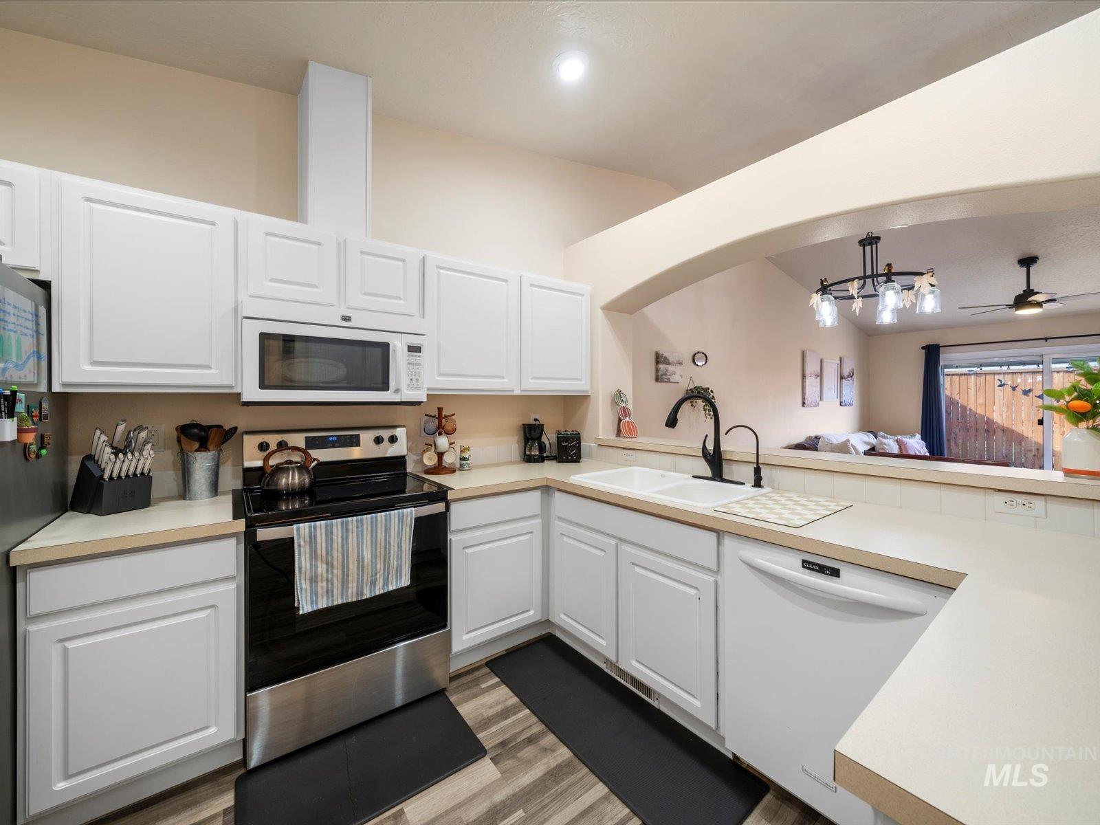 10471 W Bantam St., Boise, Idaho 83709, 2 Bedrooms, 2 Bathrooms, Residential For Sale, Price $359,900, 98965782