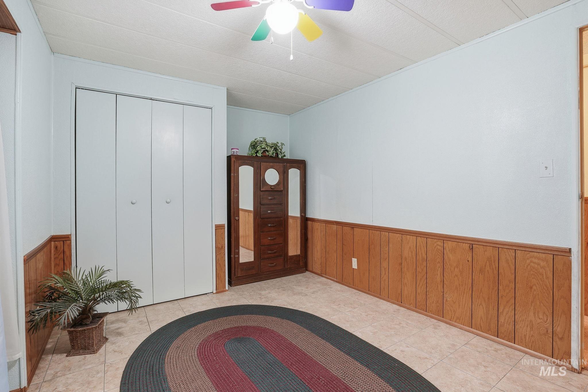 1253 N Samson Lane, Boise, Idaho 83704, 3 Bedrooms, 2.5 Bathrooms, Residential For Sale, Price $180,000, 98965795