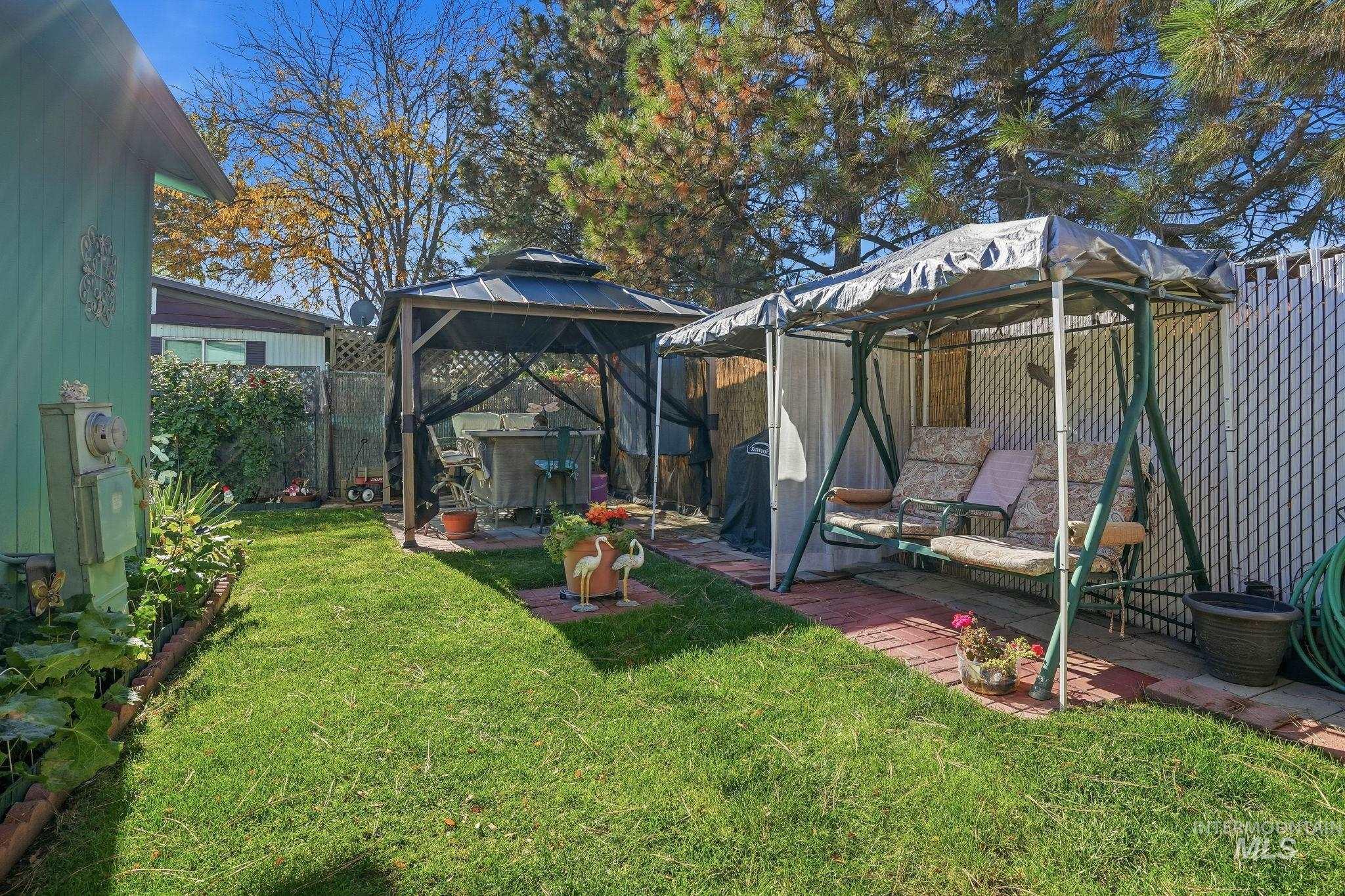 1253 N Samson Lane, Boise, Idaho 83704, 3 Bedrooms, 2.5 Bathrooms, Residential For Sale, Price $180,000, 98965795