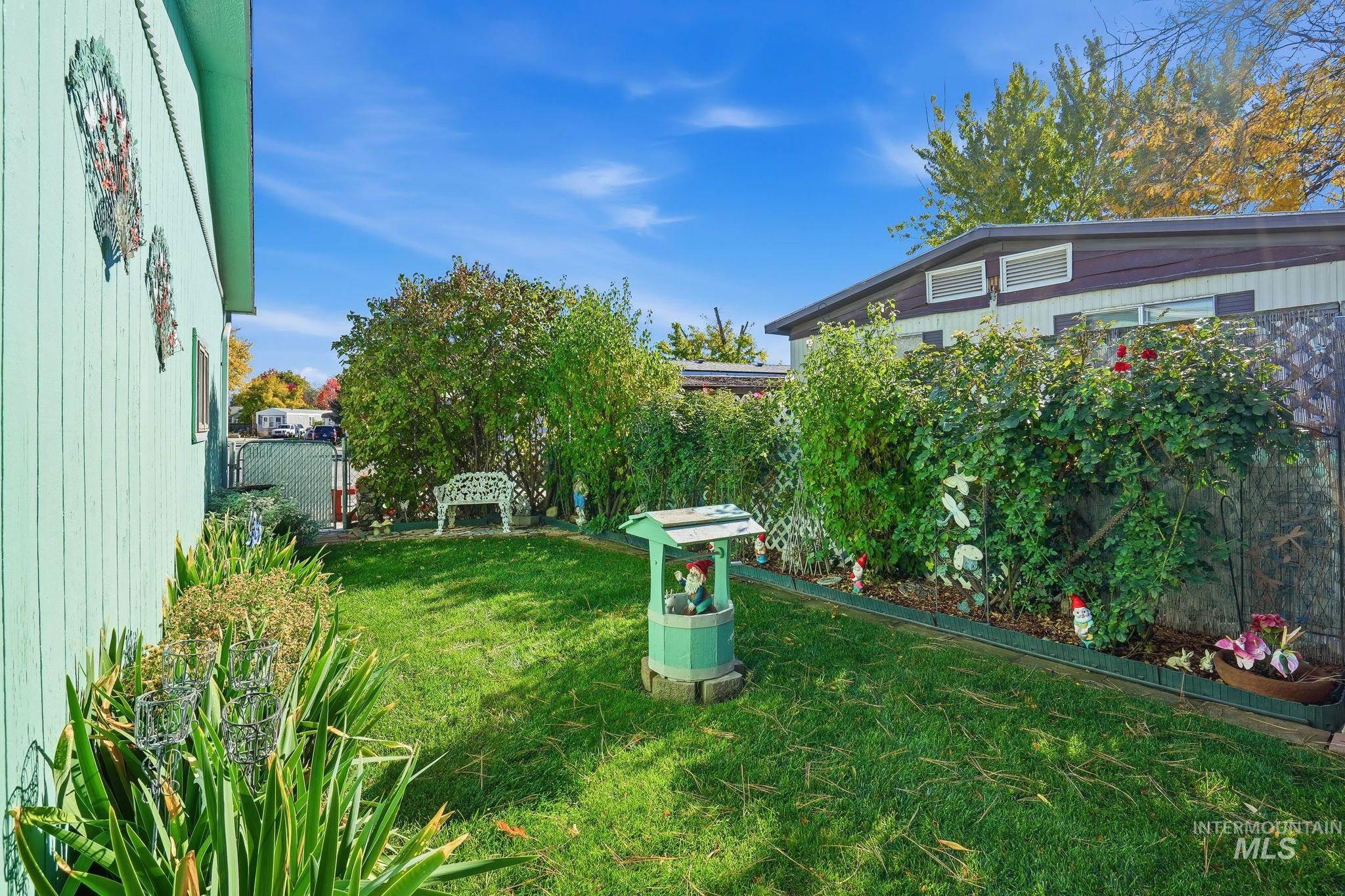 1253 N Samson Lane, Boise, Idaho 83704, 3 Bedrooms, 2.5 Bathrooms, Residential For Sale, Price $180,000, 98965795