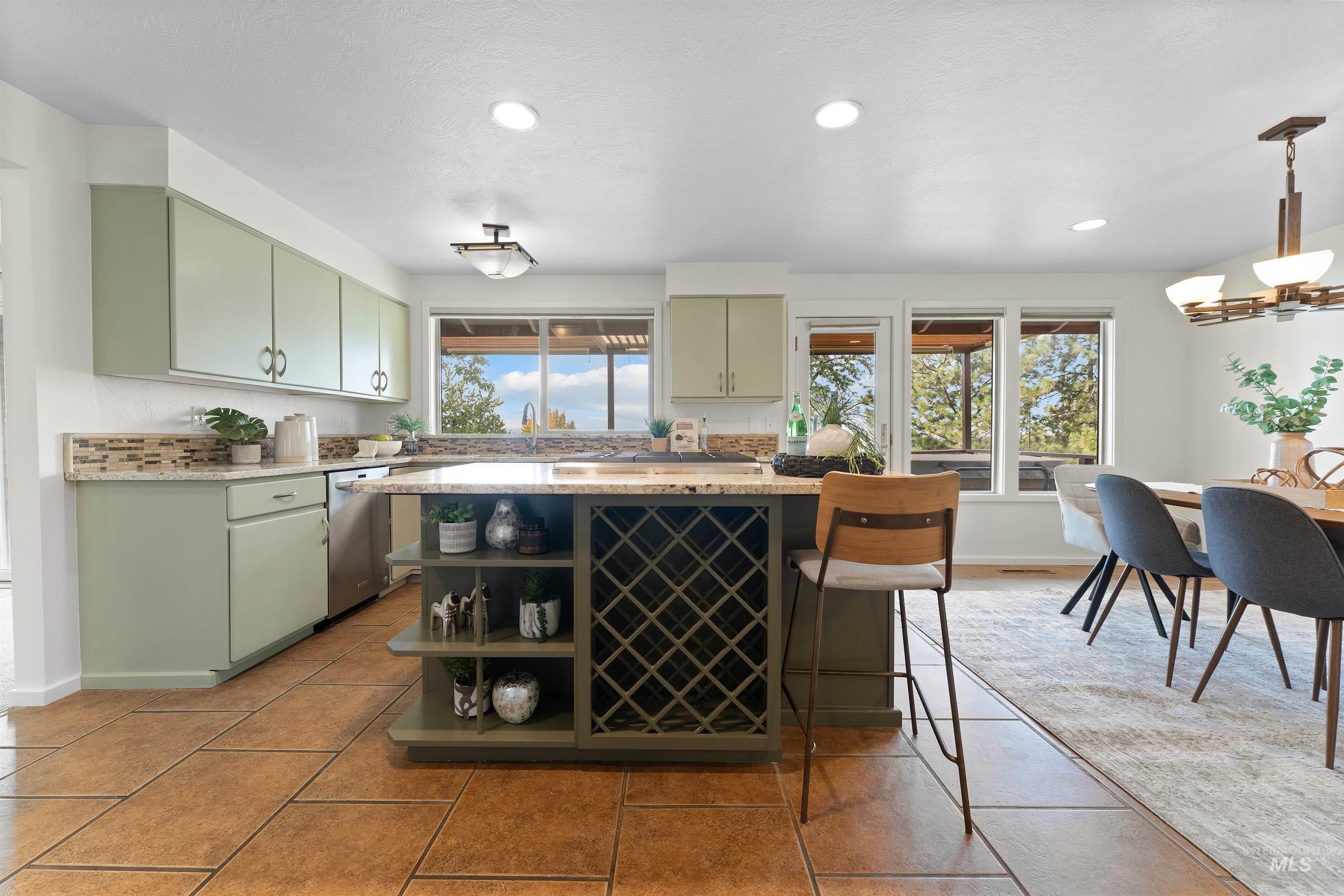 2241 S Ridgeview Way, Boise, Idaho 83712, 4 Bedrooms, 3 Bathrooms, Residential For Sale, Price $775,000, 98965812