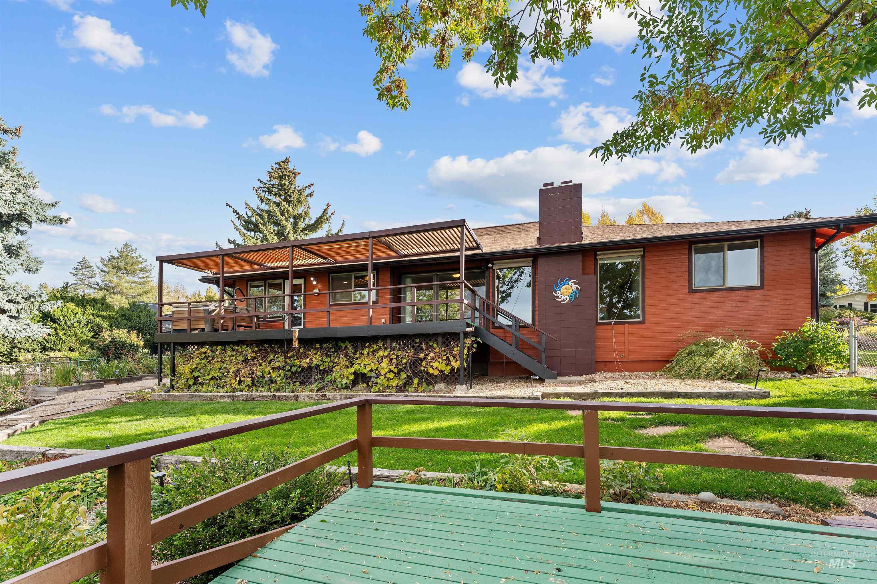 2241 S Ridgeview Way, Boise, Idaho 83712, 4 Bedrooms, 3 Bathrooms, Residential For Sale, Price $775,000, 98965812