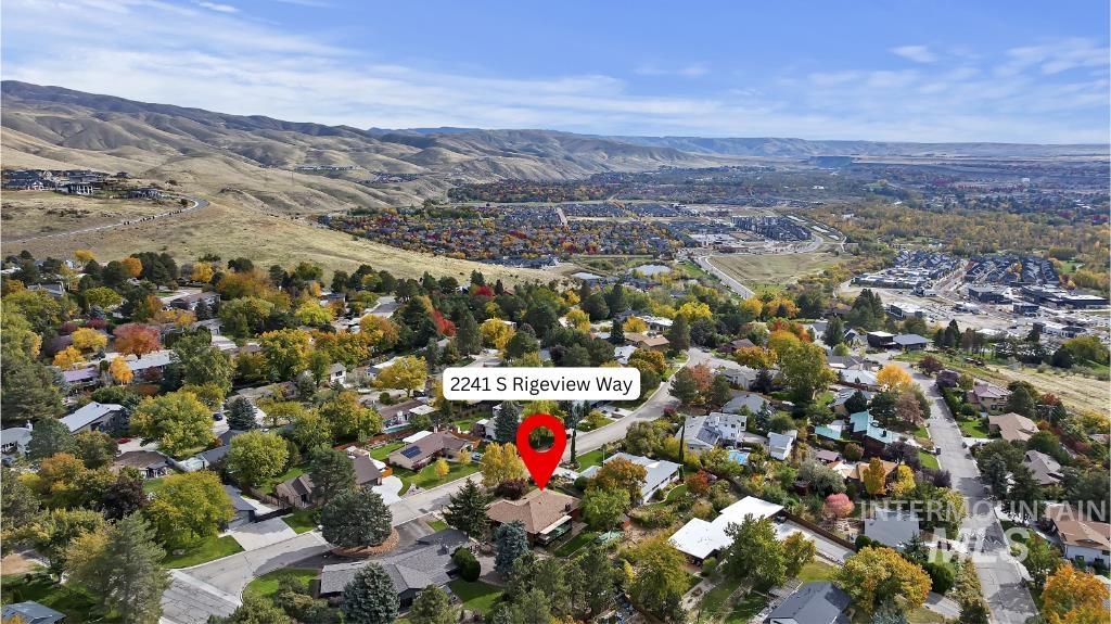 2241 S Ridgeview Way, Boise, Idaho 83712, 4 Bedrooms, 3 Bathrooms, Residential For Sale, Price $775,000, 98965812