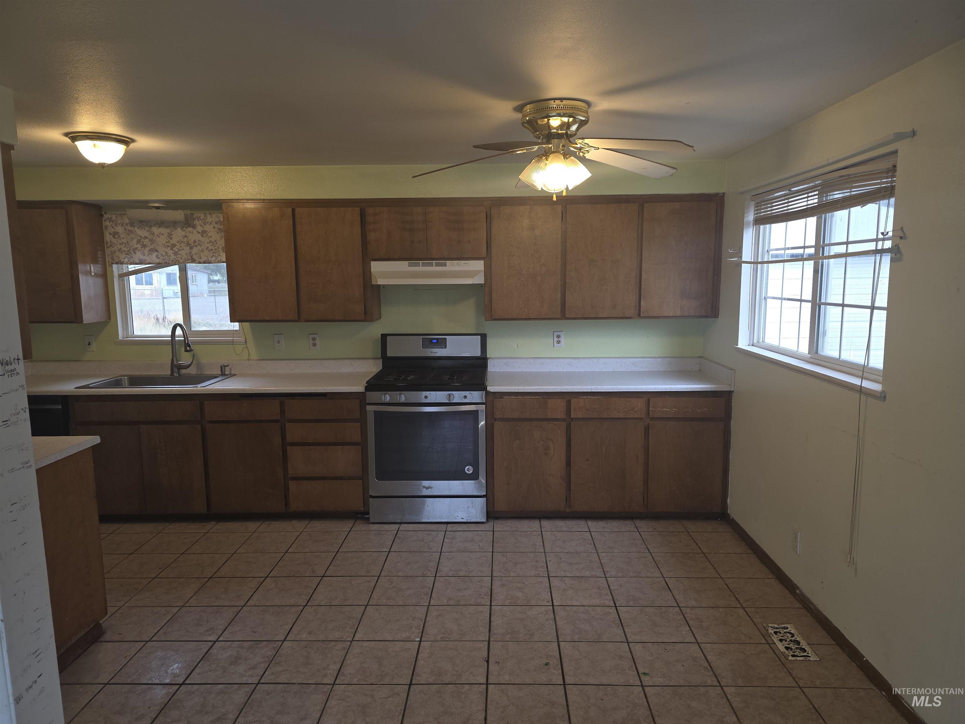 2020 I St, Heyburn, Idaho 83336, 3 Bedrooms, 2 Bathrooms, Residential For Sale, Price $233,000, 98965862