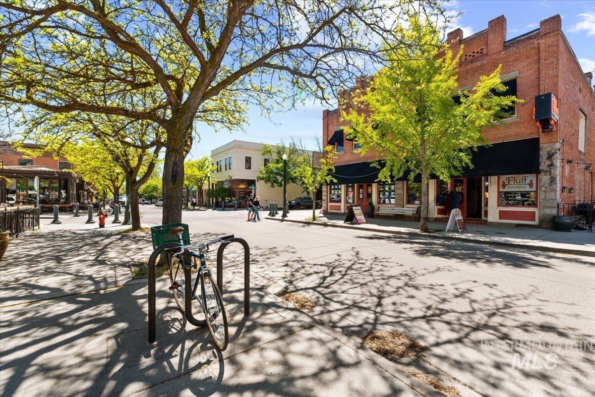 1521 N 5th Street, Boise, Idaho 83702, 5 Bedrooms, 4.5 Bathrooms, Residential For Sale, Price $1,648,000, 98965899