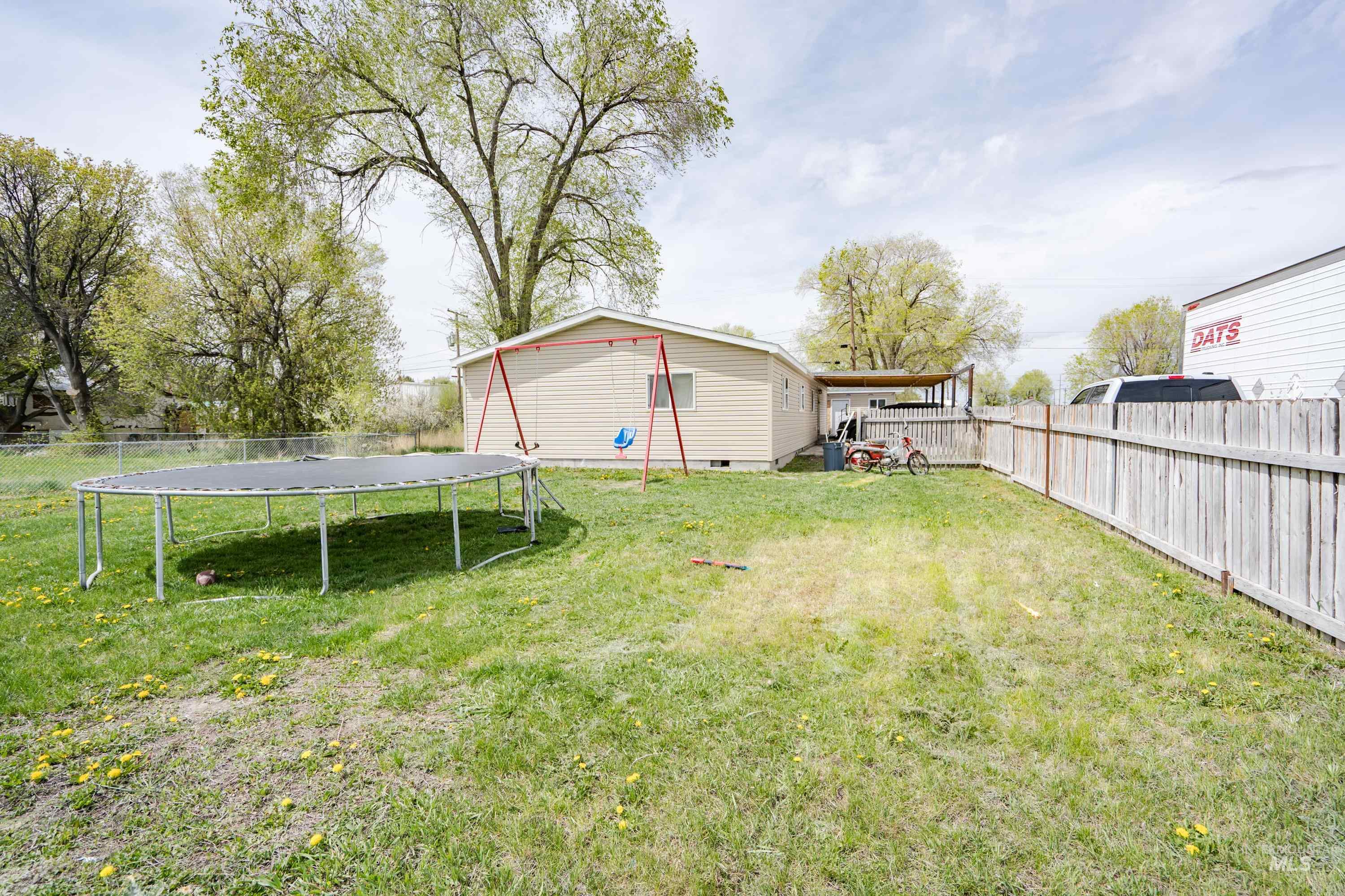 542 Normal Ave, Burley, Idaho 83318, 4 Bedrooms, 2 Bathrooms, Residential For Sale, Price $235,000, 98965908