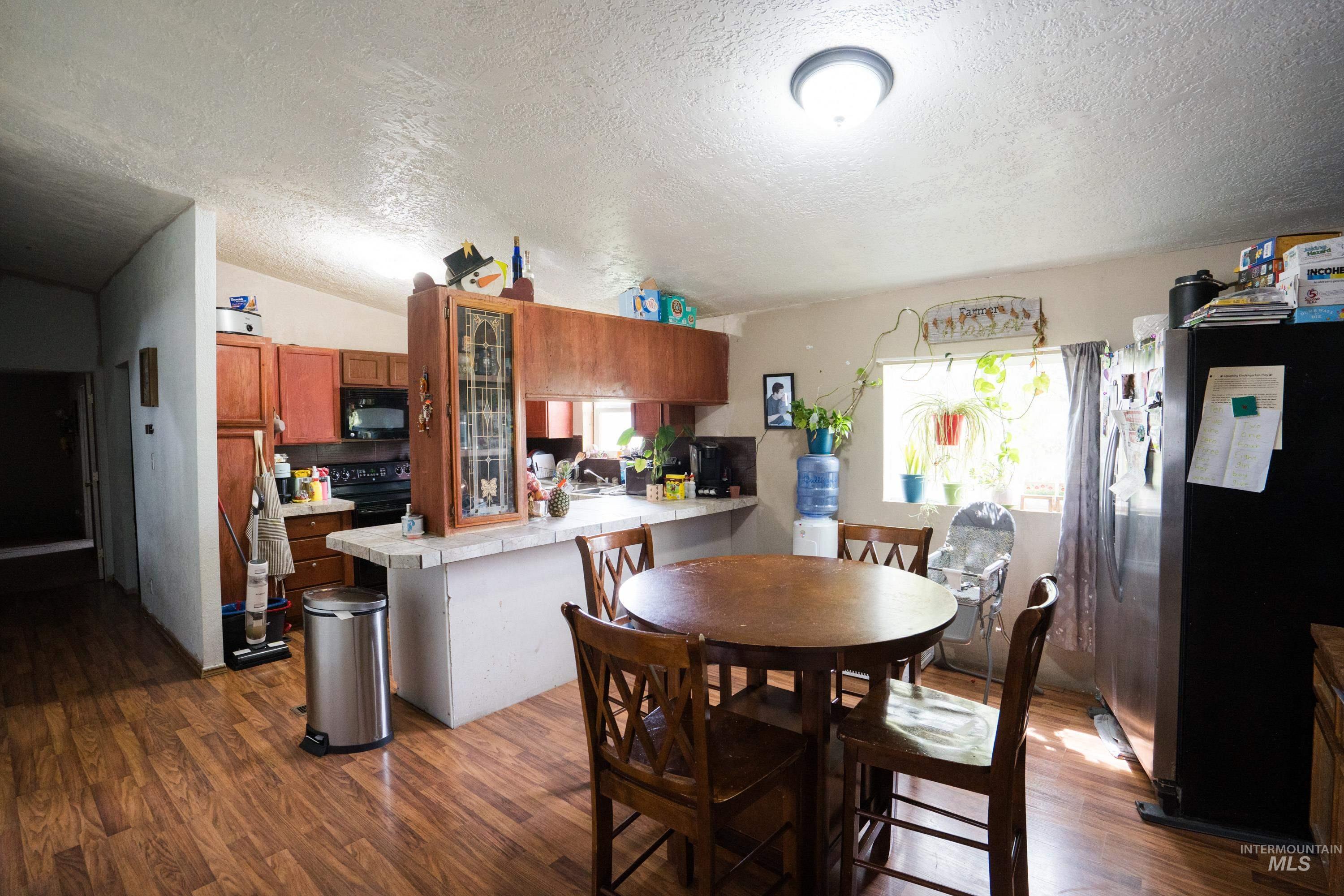 542 Normal Ave, Burley, Idaho 83318, 4 Bedrooms, 2 Bathrooms, Residential For Sale, Price $235,000, 98965908