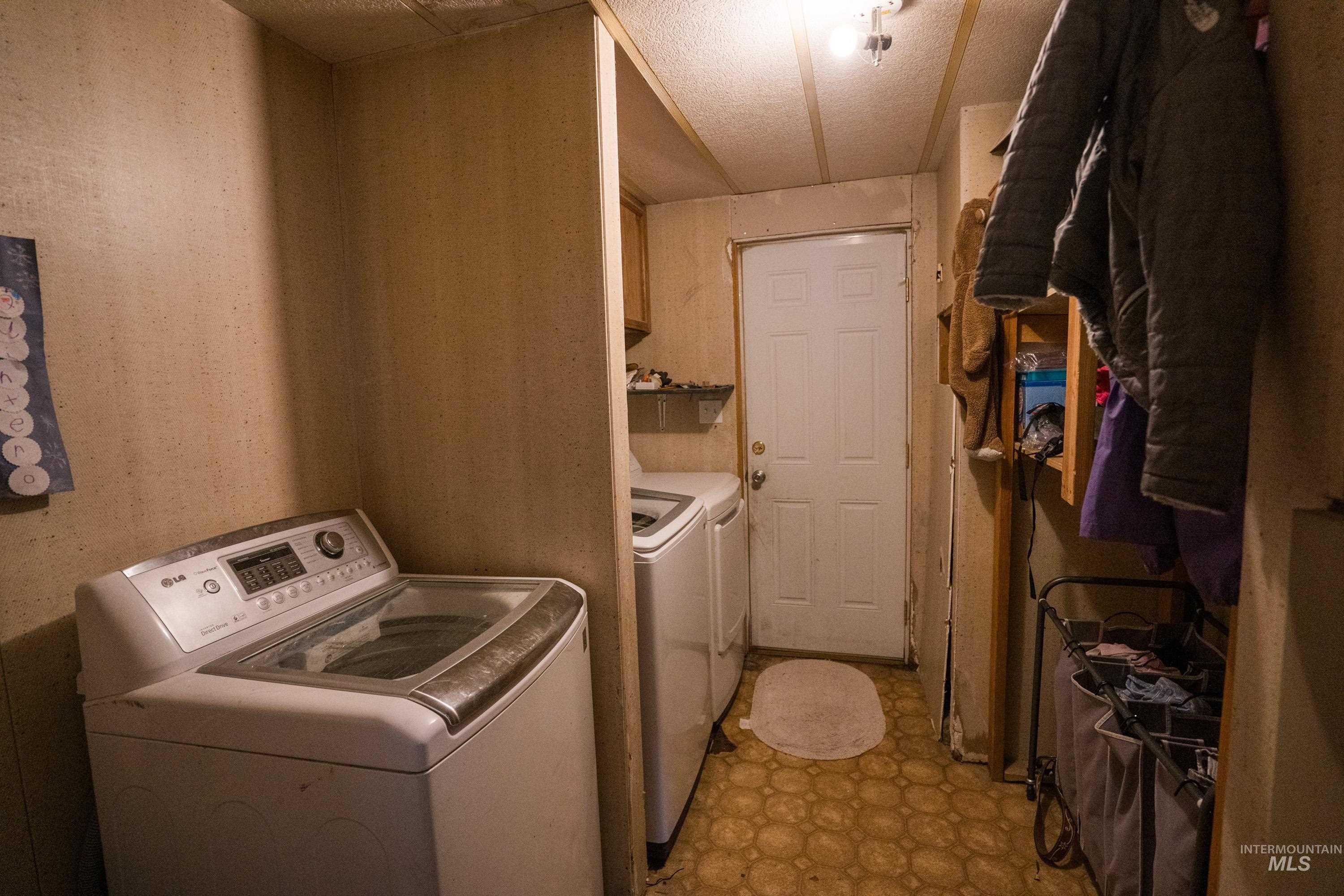 542 Normal Ave, Burley, Idaho 83318, 4 Bedrooms, 2 Bathrooms, Residential For Sale, Price $235,000, 98965908