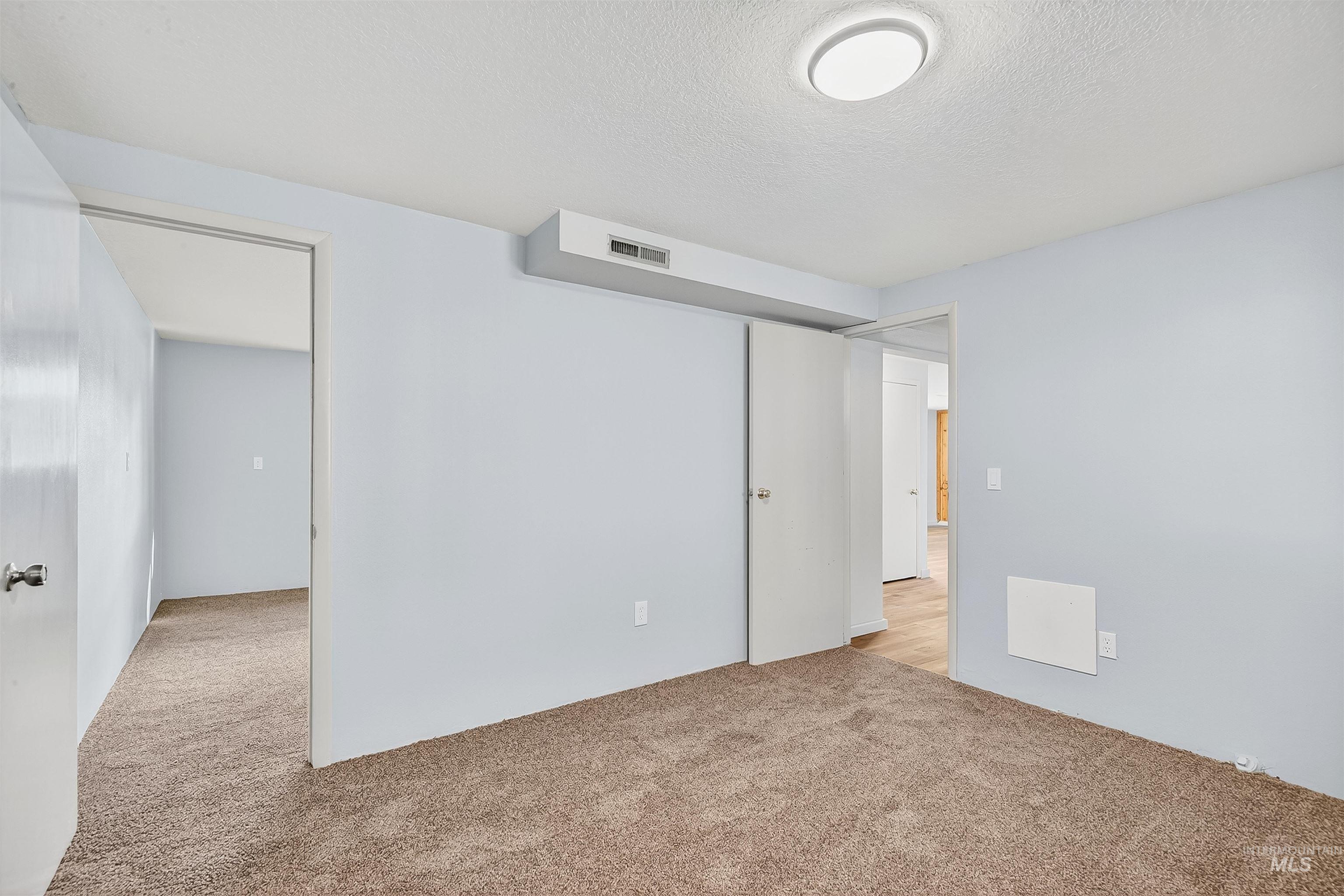 3638 18th Street C, Lewiston, Idaho 83501, 4 Bedrooms, 2 Bathrooms, Residential For Sale, Price $390,000, 98965949