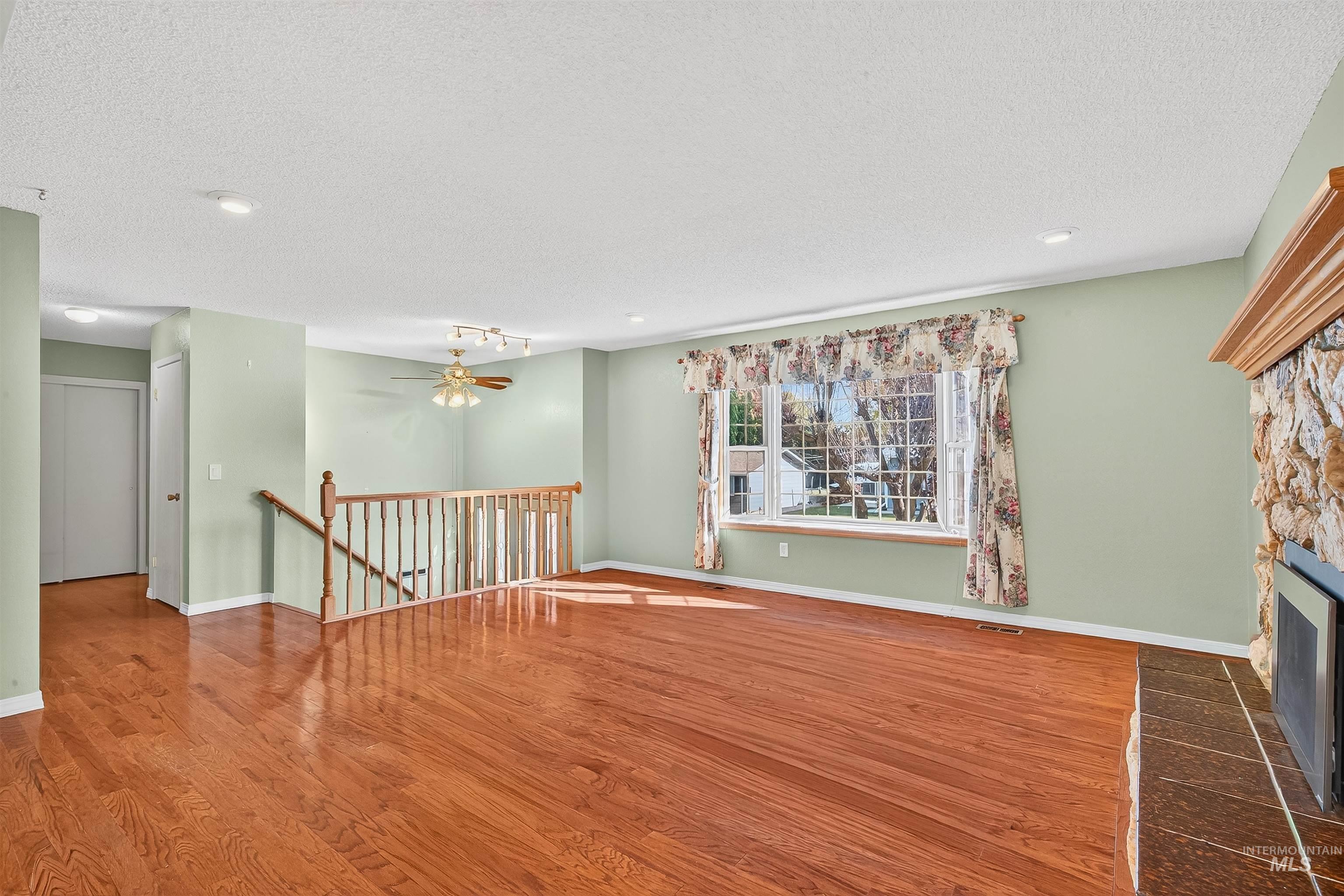 3638 18th Street C, Lewiston, Idaho 83501, 4 Bedrooms, 2 Bathrooms, Residential For Sale, Price $390,000, 98965949