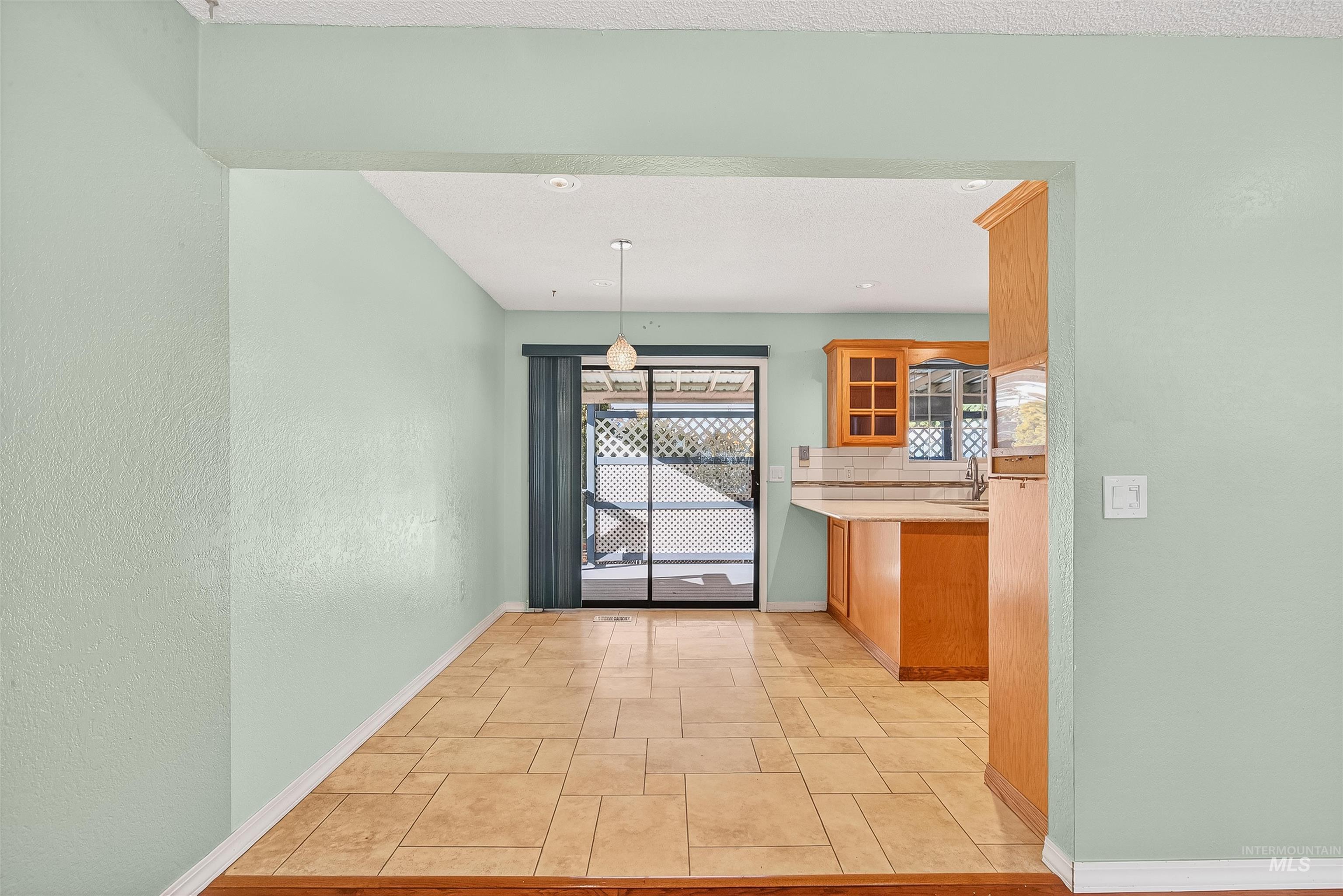 3638 18th Street C, Lewiston, Idaho 83501, 4 Bedrooms, 2 Bathrooms, Residential For Sale, Price $390,000, 98965949