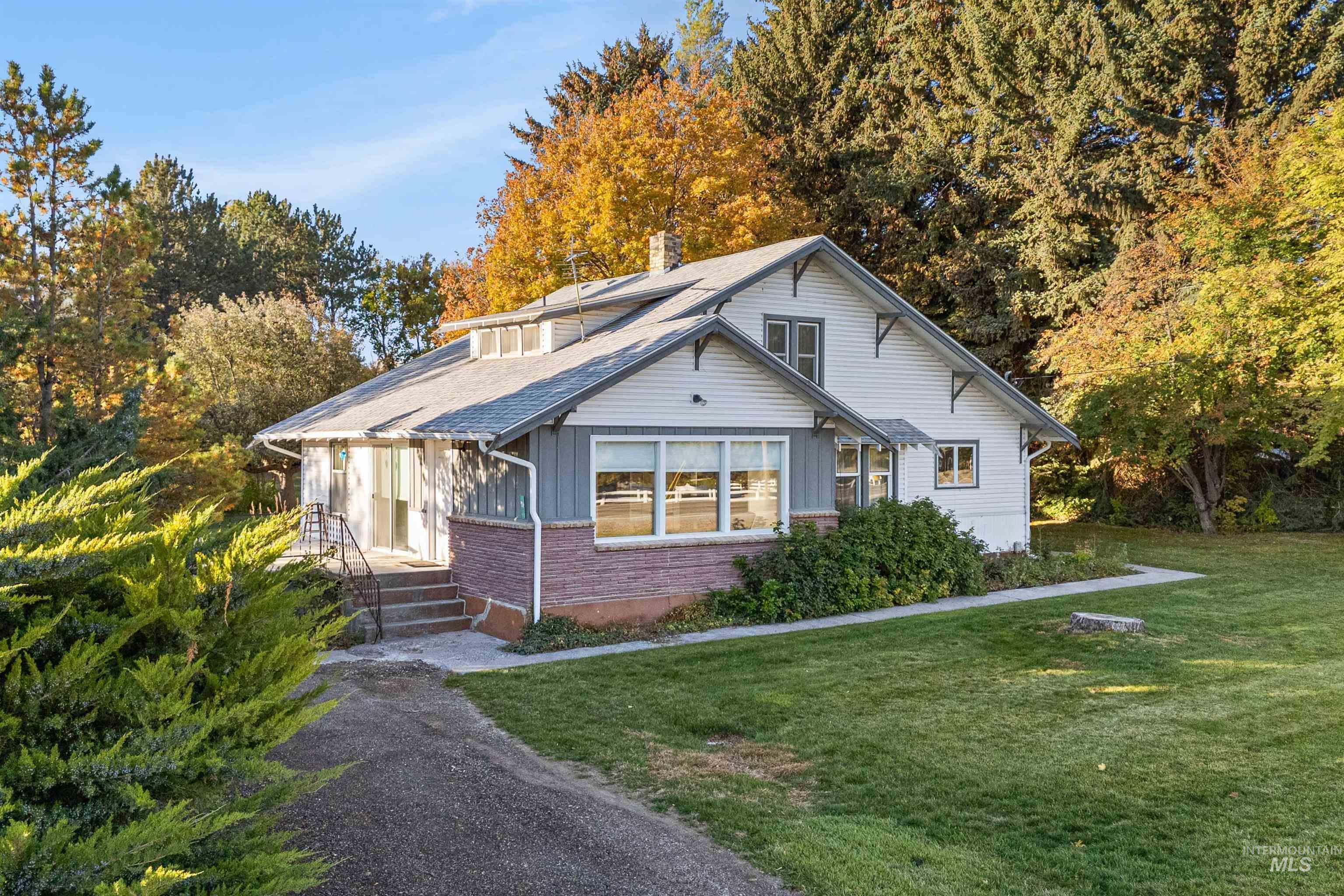 2539 E 3700 N, Twin Falls, Idaho 83301, 4 Bedrooms, 2 Bathrooms, Residential For Sale, Price $330,000, 98965968