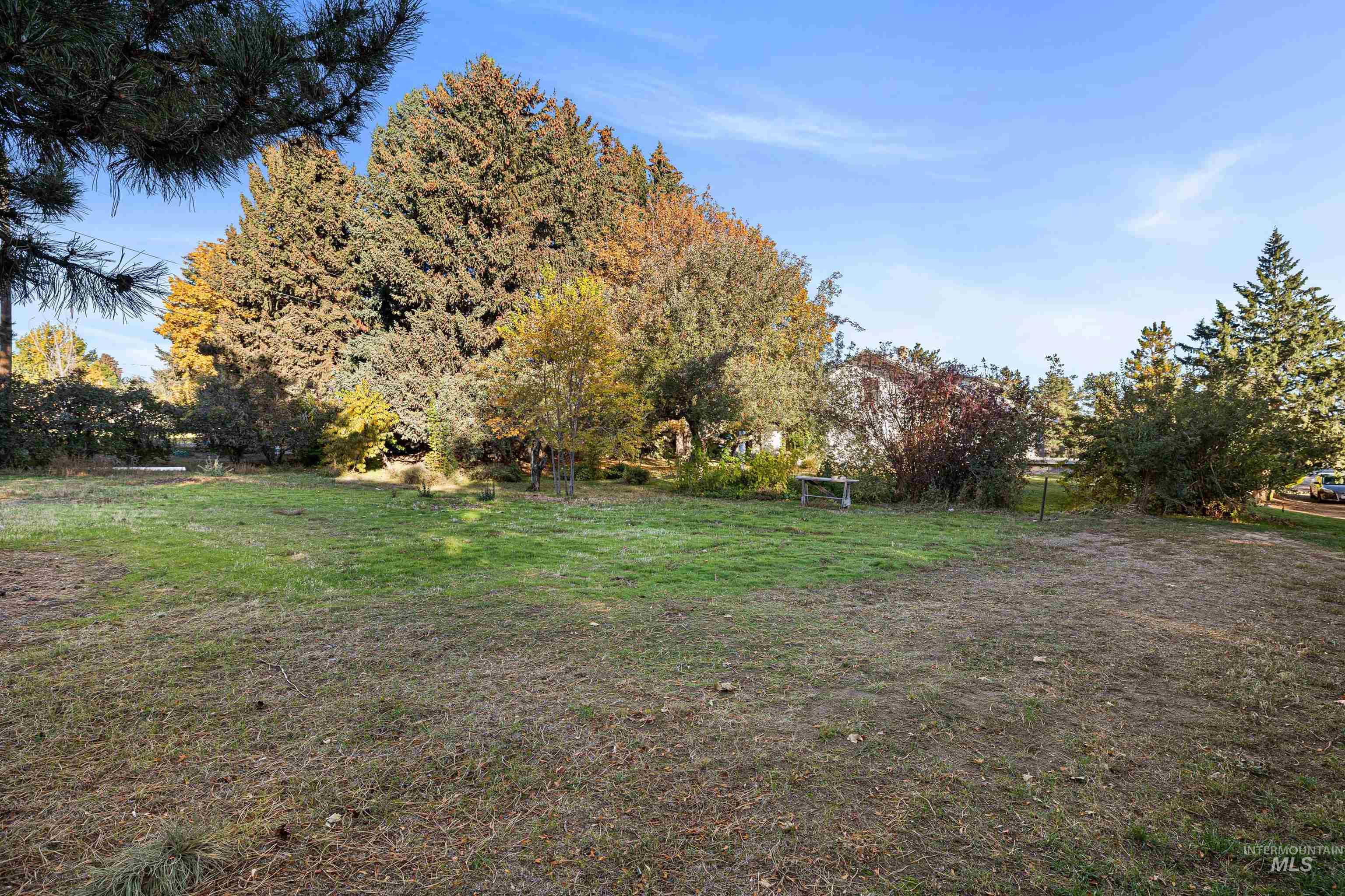 2539 E 3700 N, Twin Falls, Idaho 83301, 4 Bedrooms, 2 Bathrooms, Residential For Sale, Price $330,000, 98965968