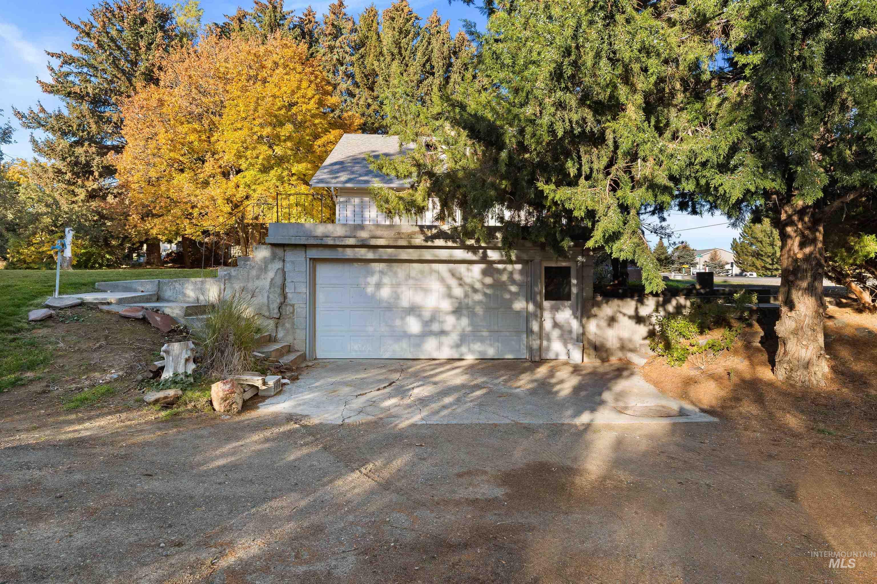 2539 E 3700 N, Twin Falls, Idaho 83301, 4 Bedrooms, 2 Bathrooms, Residential For Sale, Price $330,000, 98965968