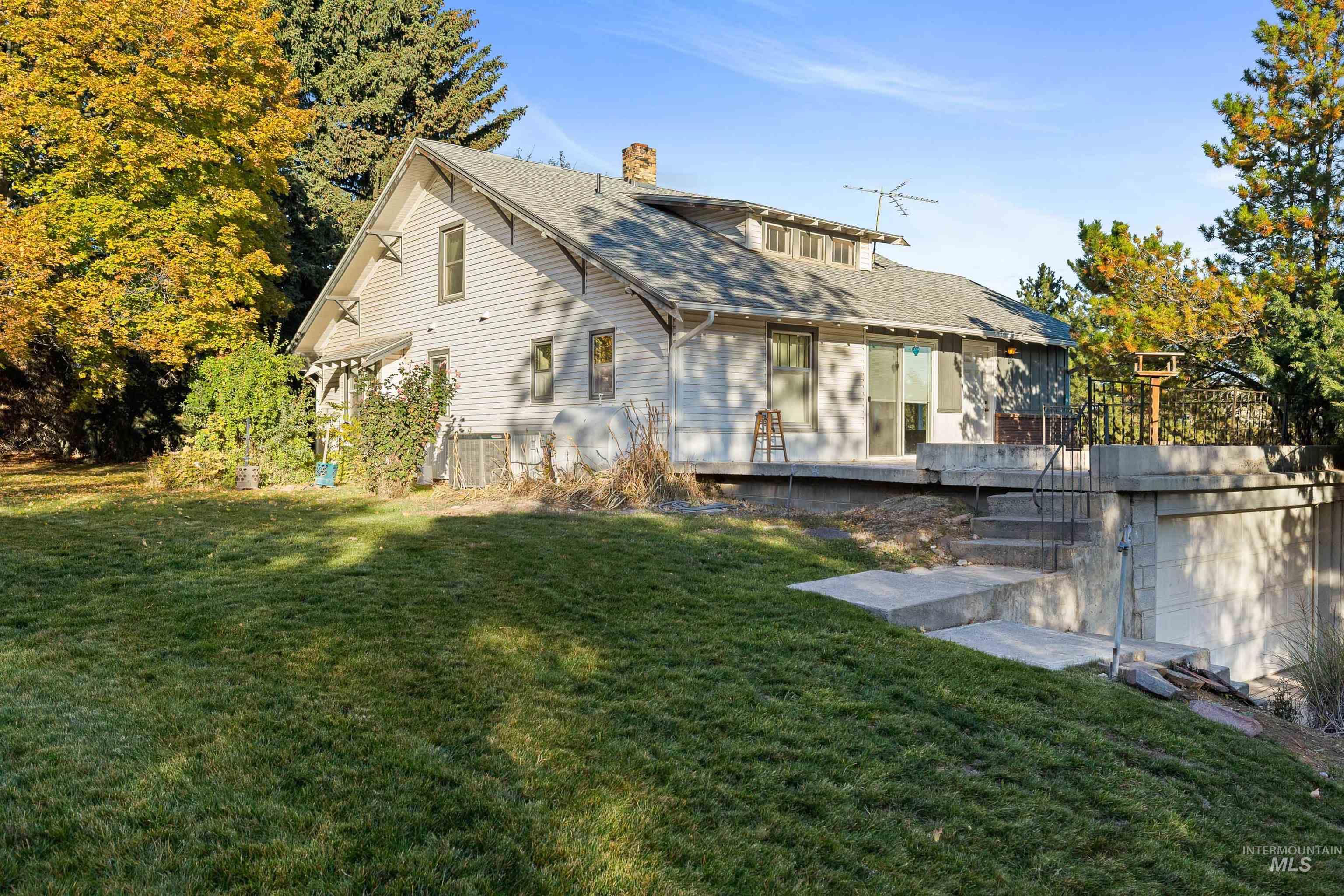 2539 E 3700 N, Twin Falls, Idaho 83301, 4 Bedrooms, 2 Bathrooms, Residential For Sale, Price $330,000, 98965968