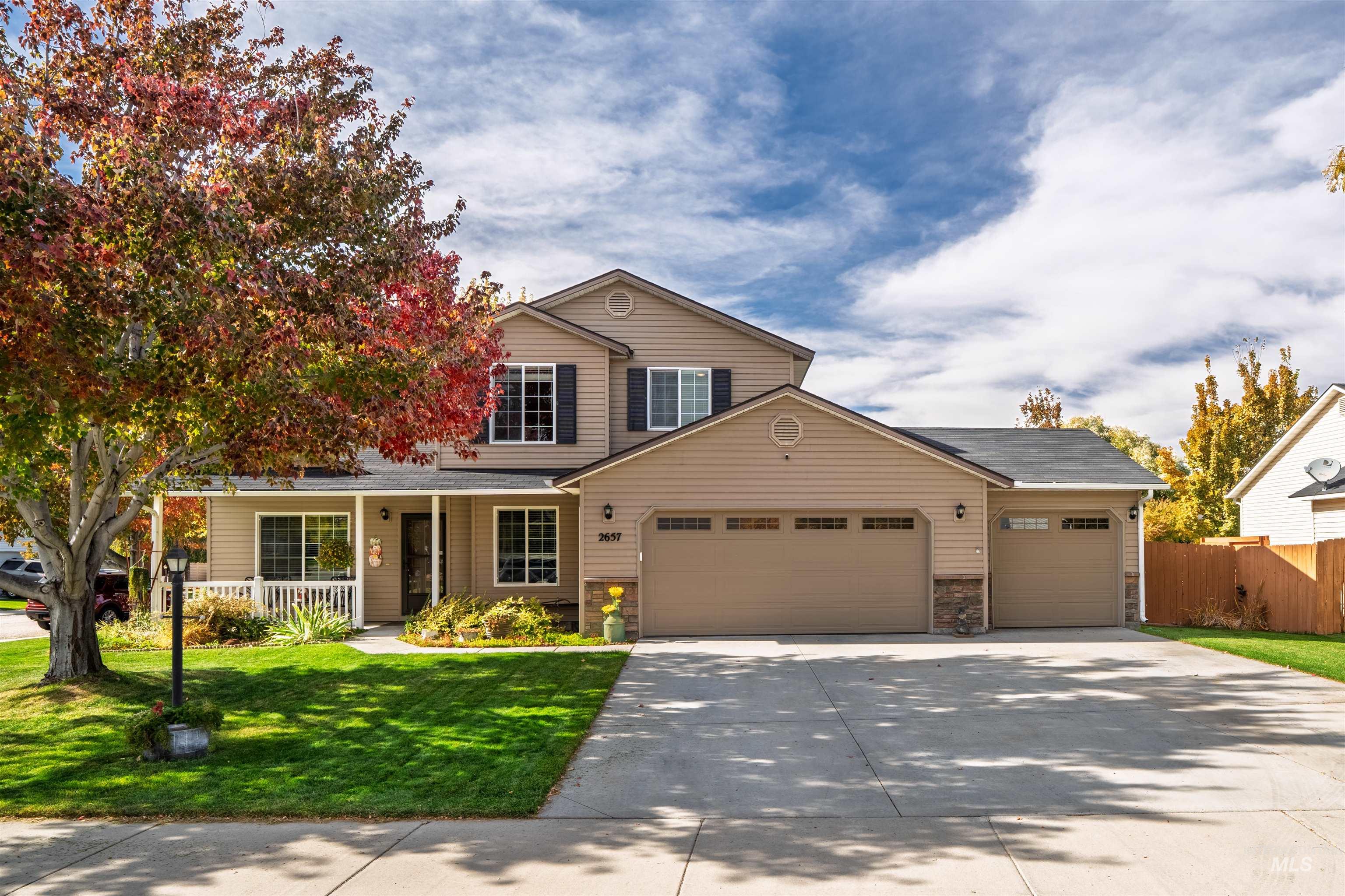 2657 N Matterdale Ave, Kuna, Idaho 83634-5104, 4 Bedrooms, 2.5 Bathrooms, Residential For Sale, Price $454,000, 98966008