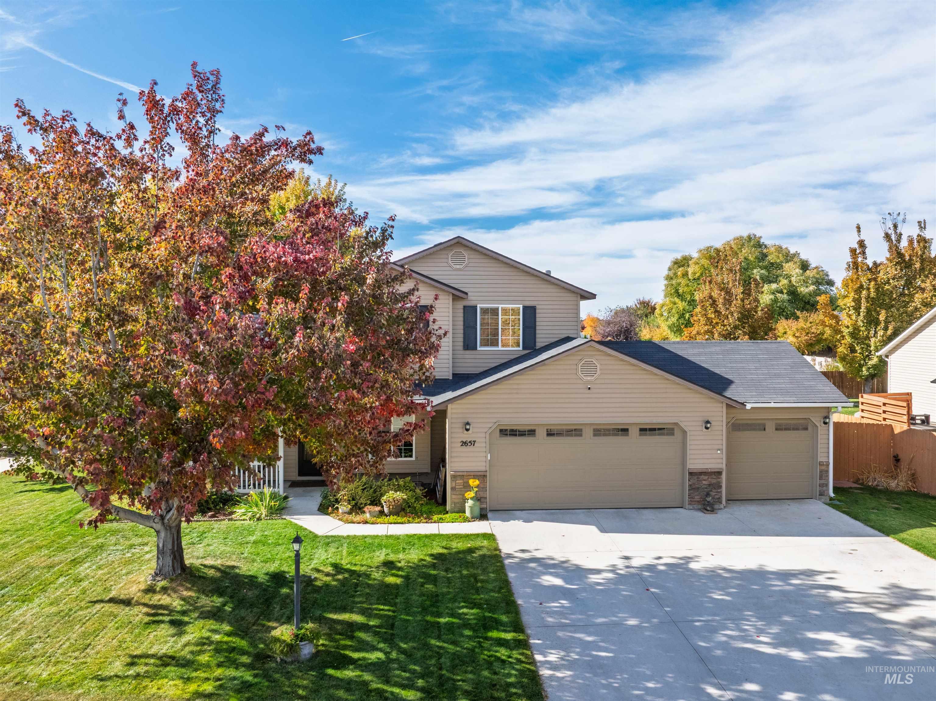 2657 N Matterdale Ave, Kuna, Idaho 83634-5104, 4 Bedrooms, 2.5 Bathrooms, Residential For Sale, Price $454,000, 98966008