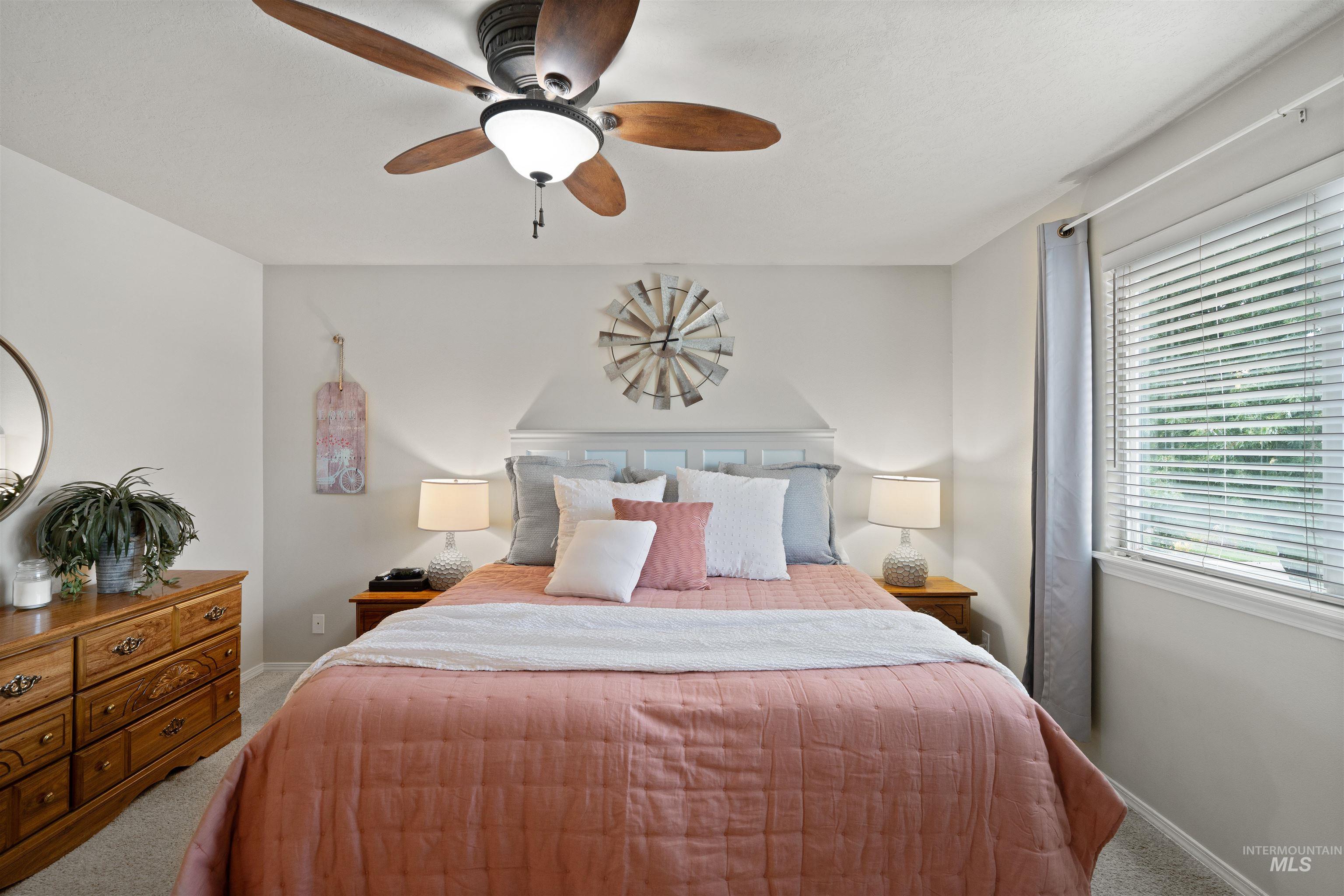 2657 N Matterdale Ave, Kuna, Idaho 83634-5104, 4 Bedrooms, 2.5 Bathrooms, Residential For Sale, Price $454,000, 98966008