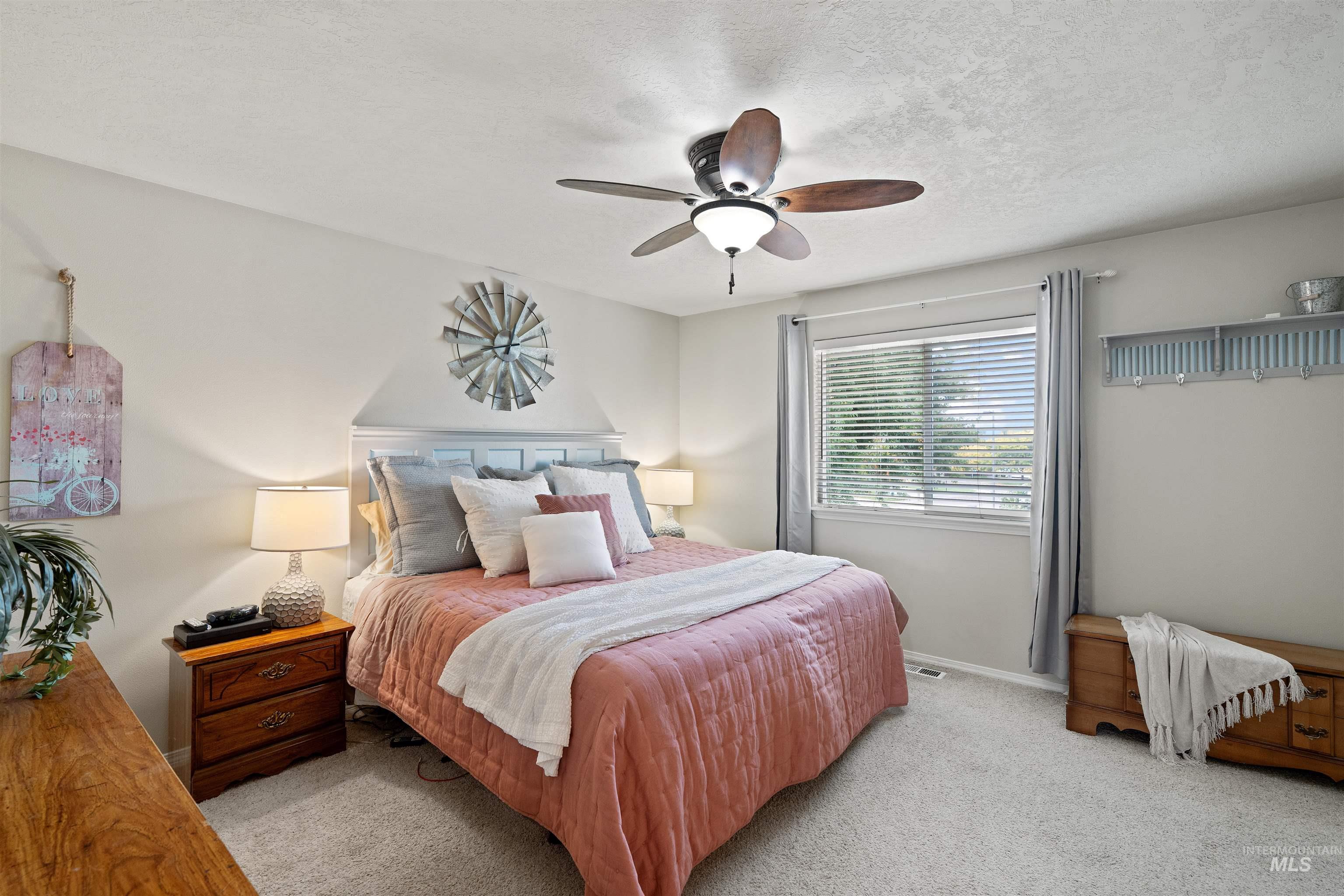 2657 N Matterdale Ave, Kuna, Idaho 83634-5104, 4 Bedrooms, 2.5 Bathrooms, Residential For Sale, Price $454,000, 98966008