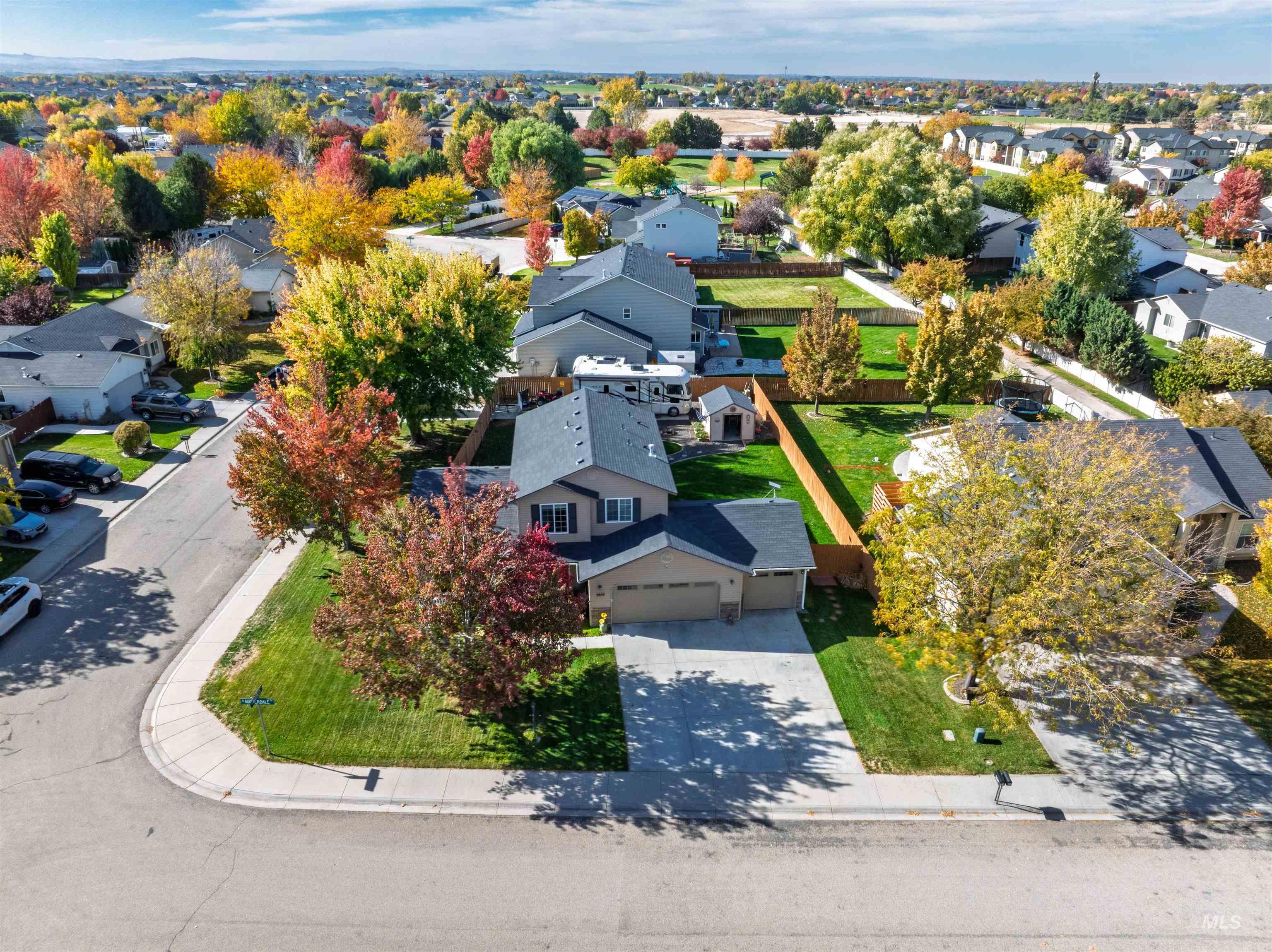 2657 N Matterdale Ave, Kuna, Idaho 83634-5104, 4 Bedrooms, 2.5 Bathrooms, Residential For Sale, Price $454,000, 98966008