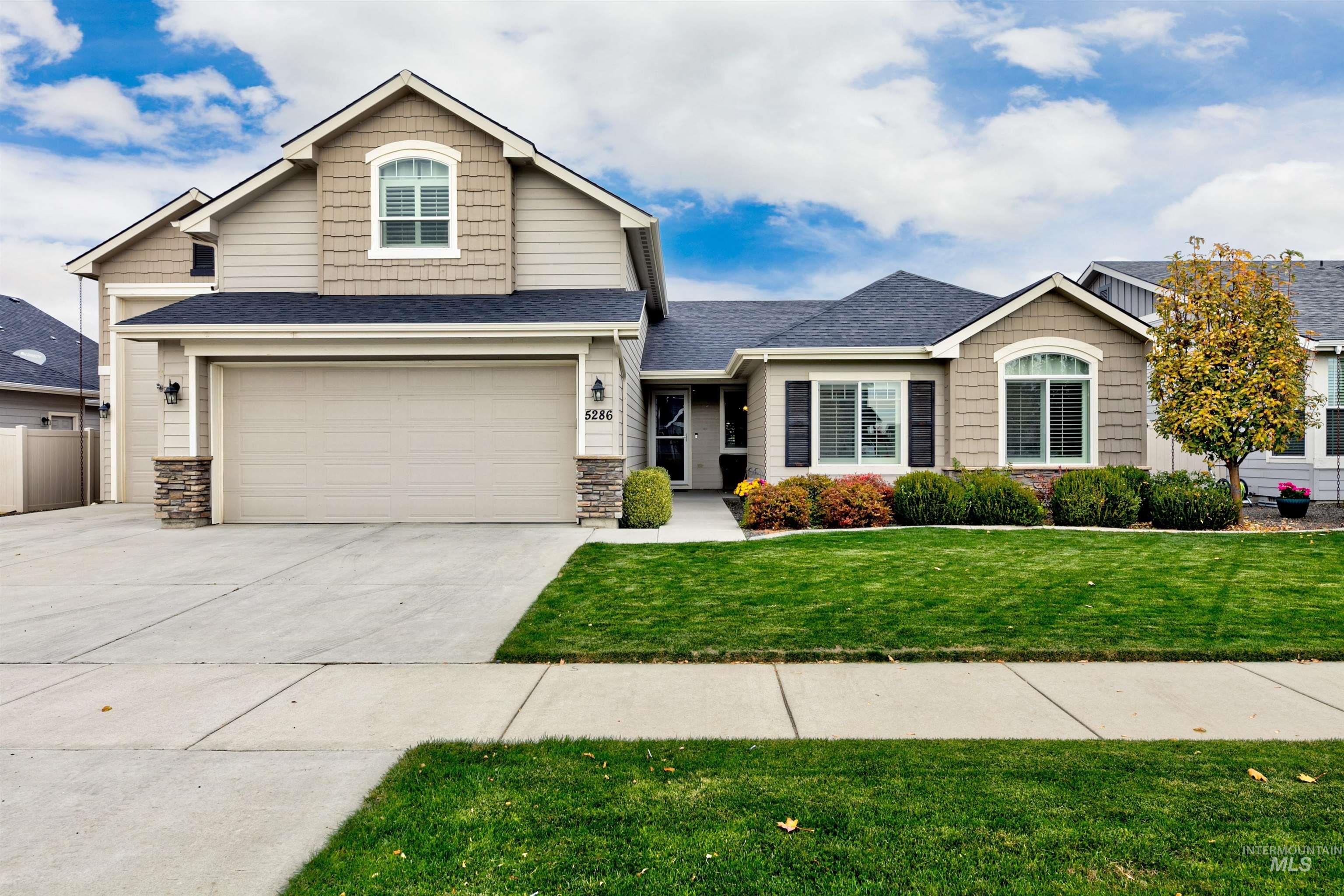 5286 W Torana Dr., Meridian, Idaho 83646, 3 Bedrooms, 2 Bathrooms, Residential For Sale, Price $699,000, 98966009