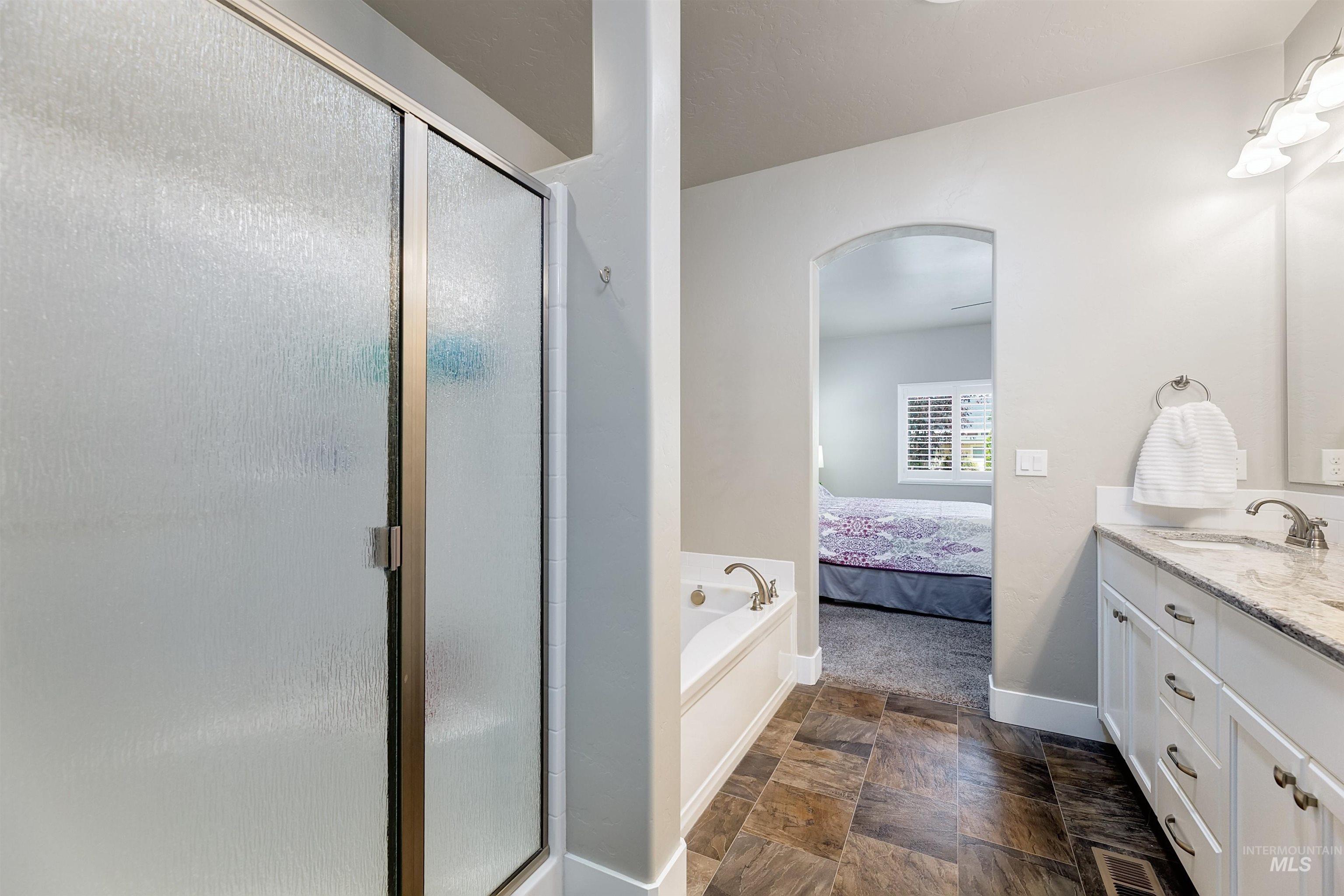 5286 W Torana Dr., Meridian, Idaho 83646, 3 Bedrooms, 2 Bathrooms, Residential For Sale, Price $699,000, 98966009